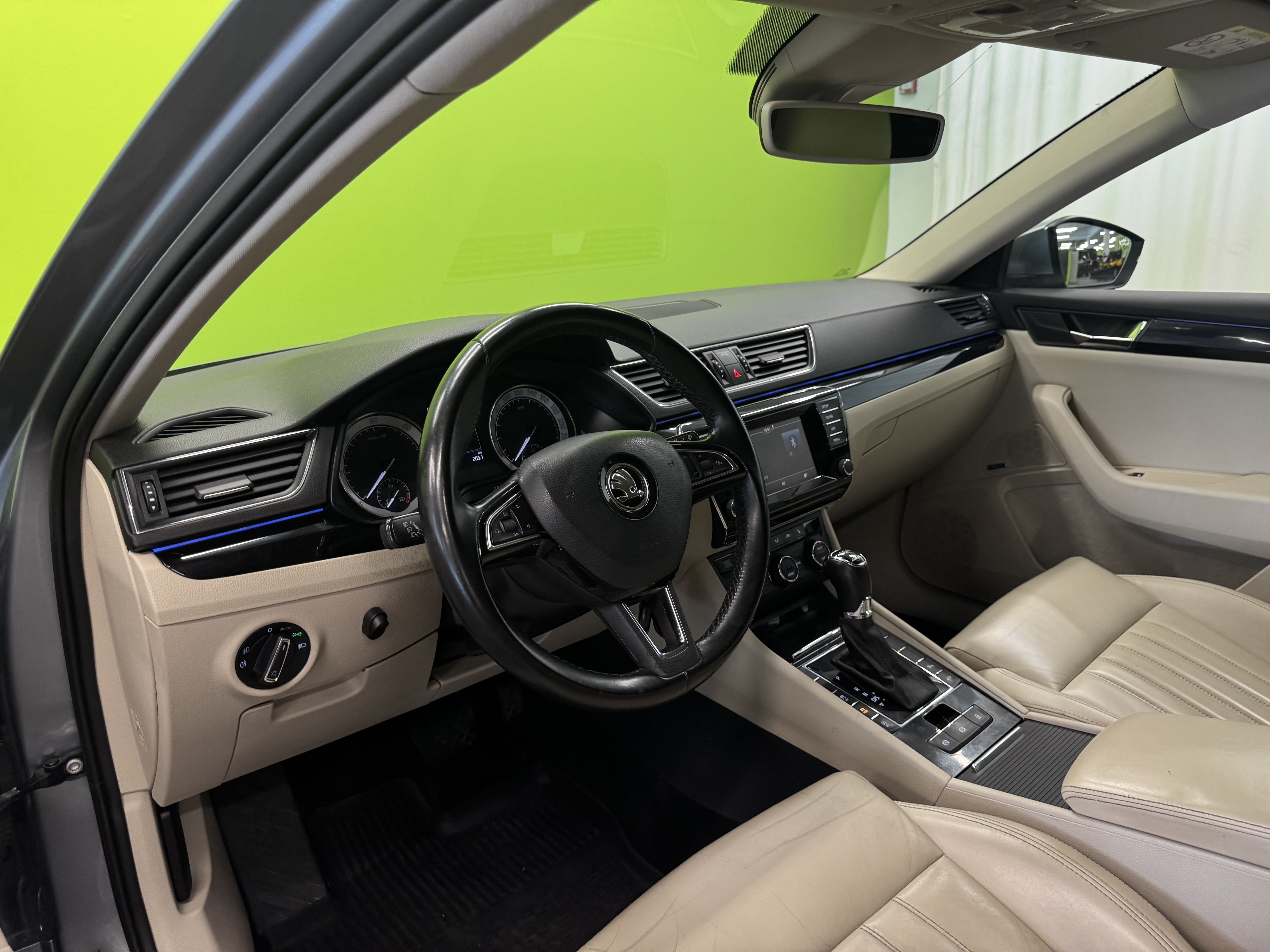 Skoda Superb 2016