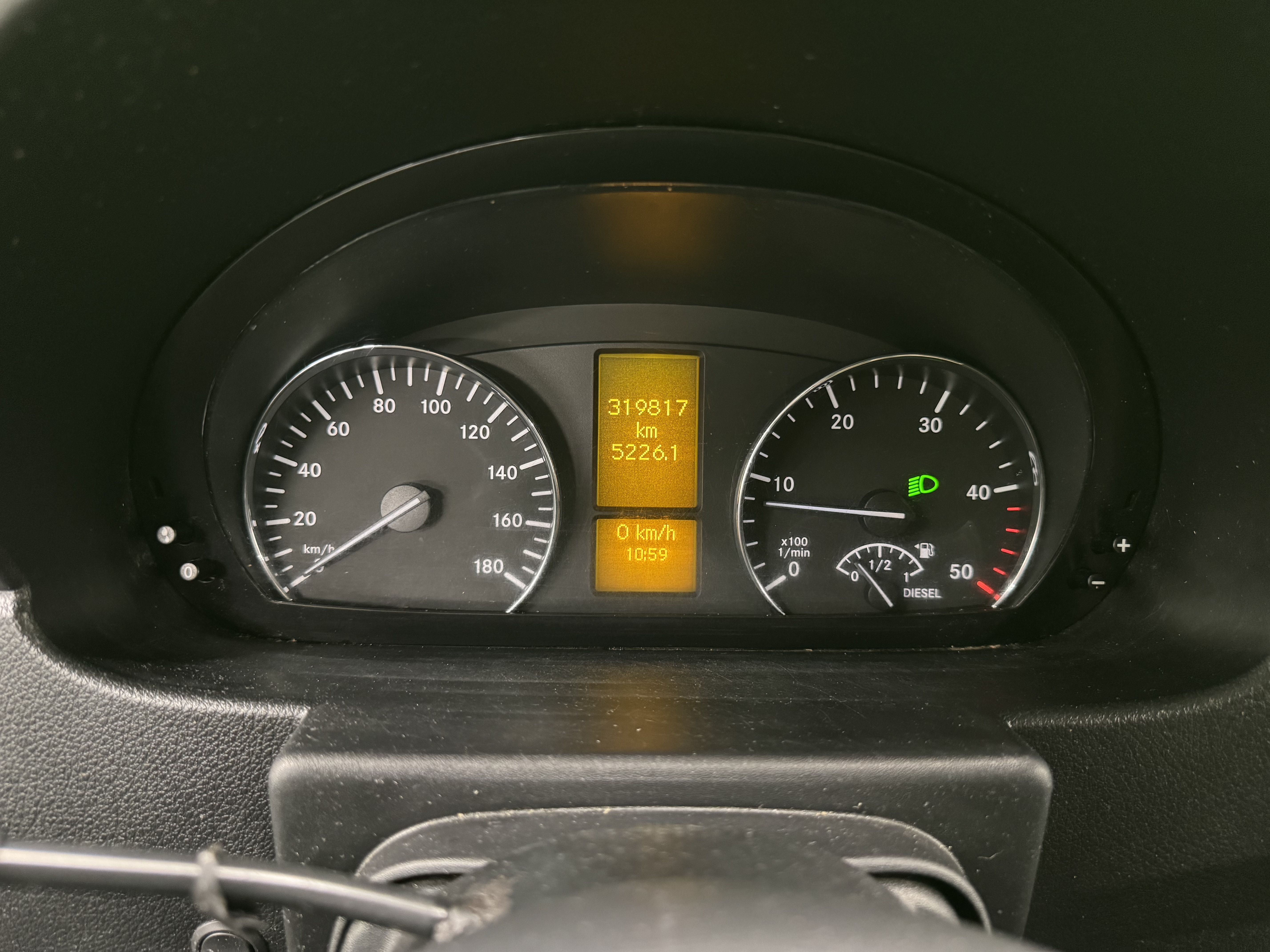 Mercedes-Benz Sprinter 2013