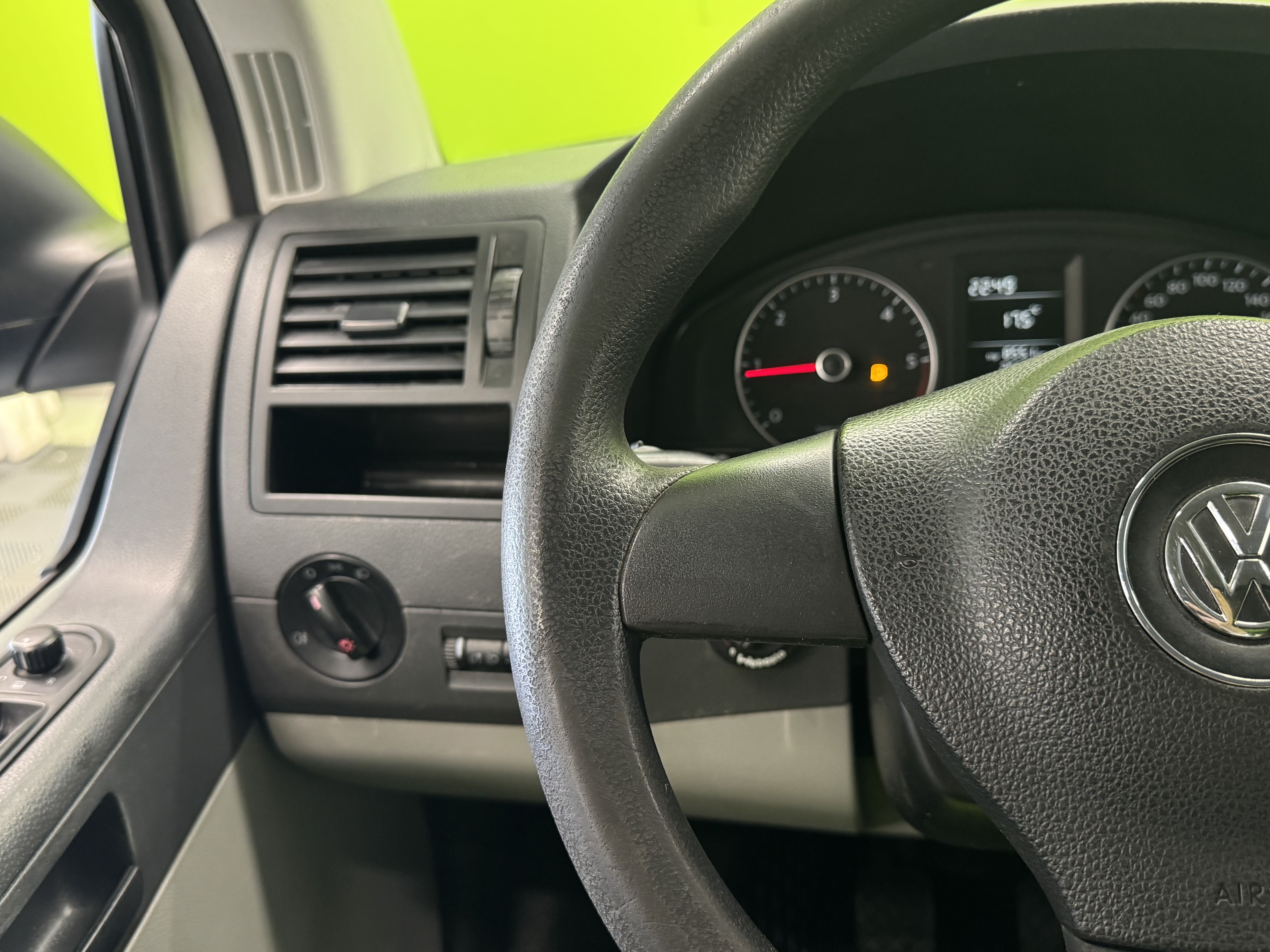 Volkswagen Transporter 2012