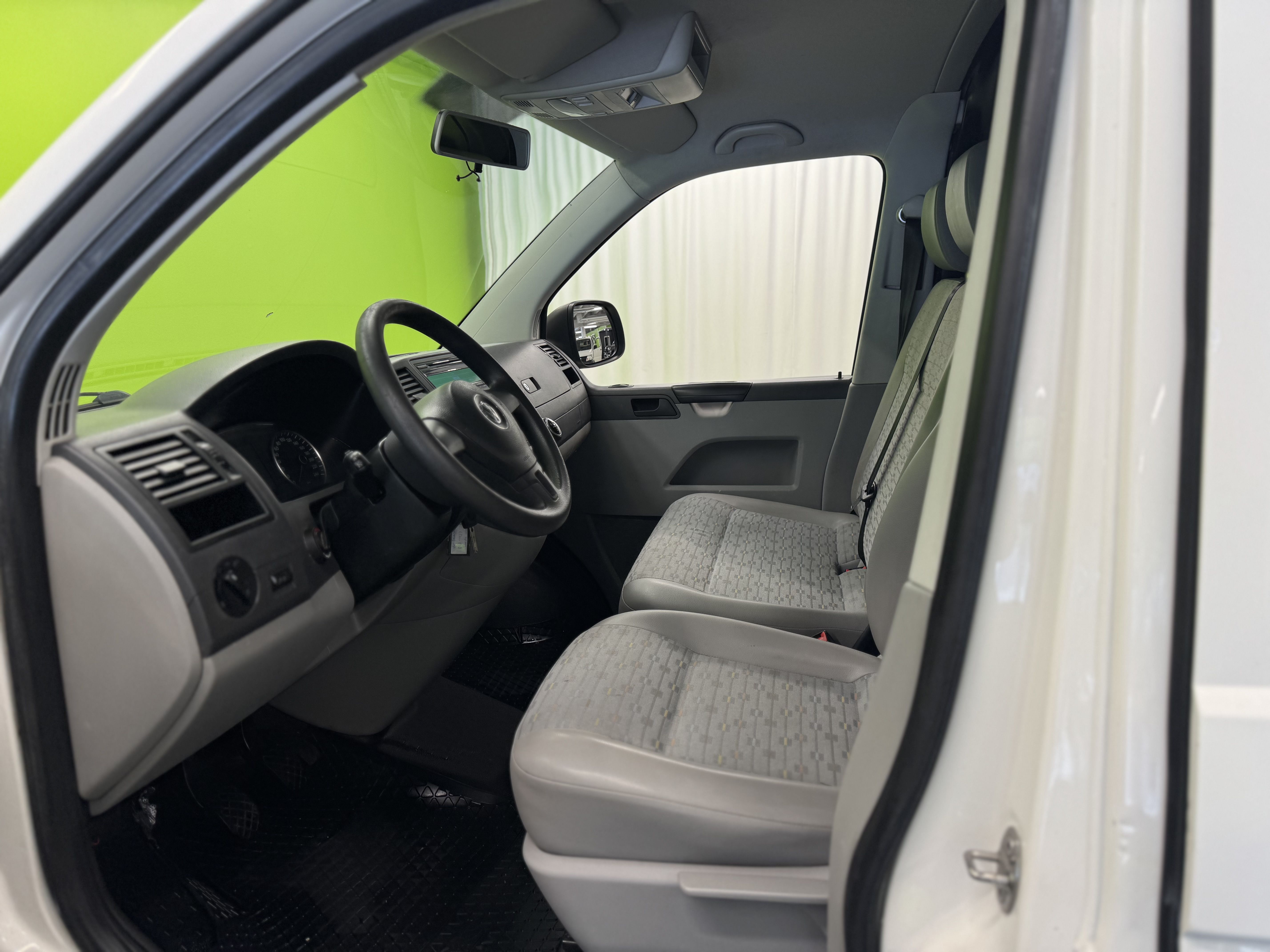 Volkswagen Transporter 2012
