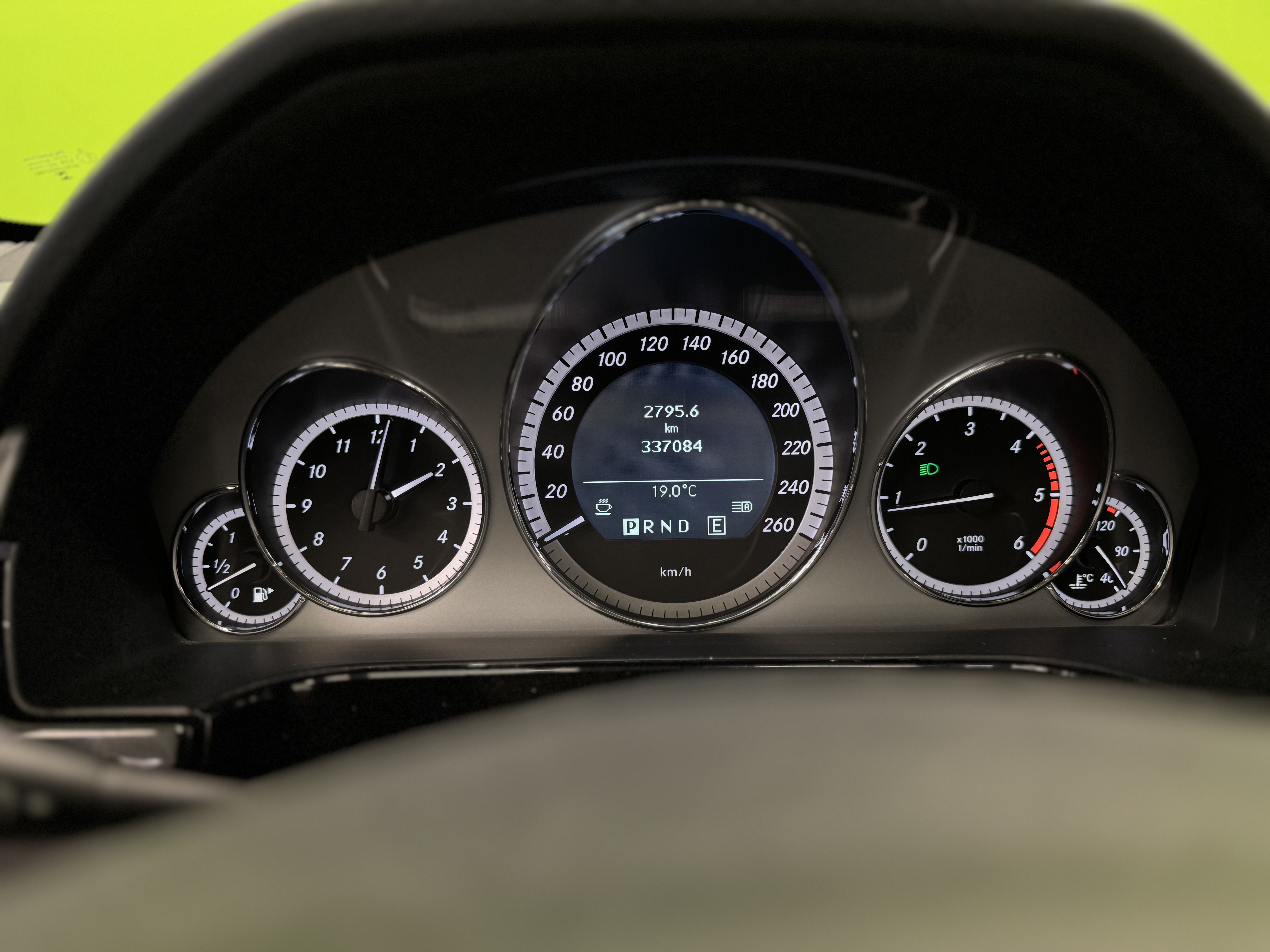 Mercedes-Benz E 2011