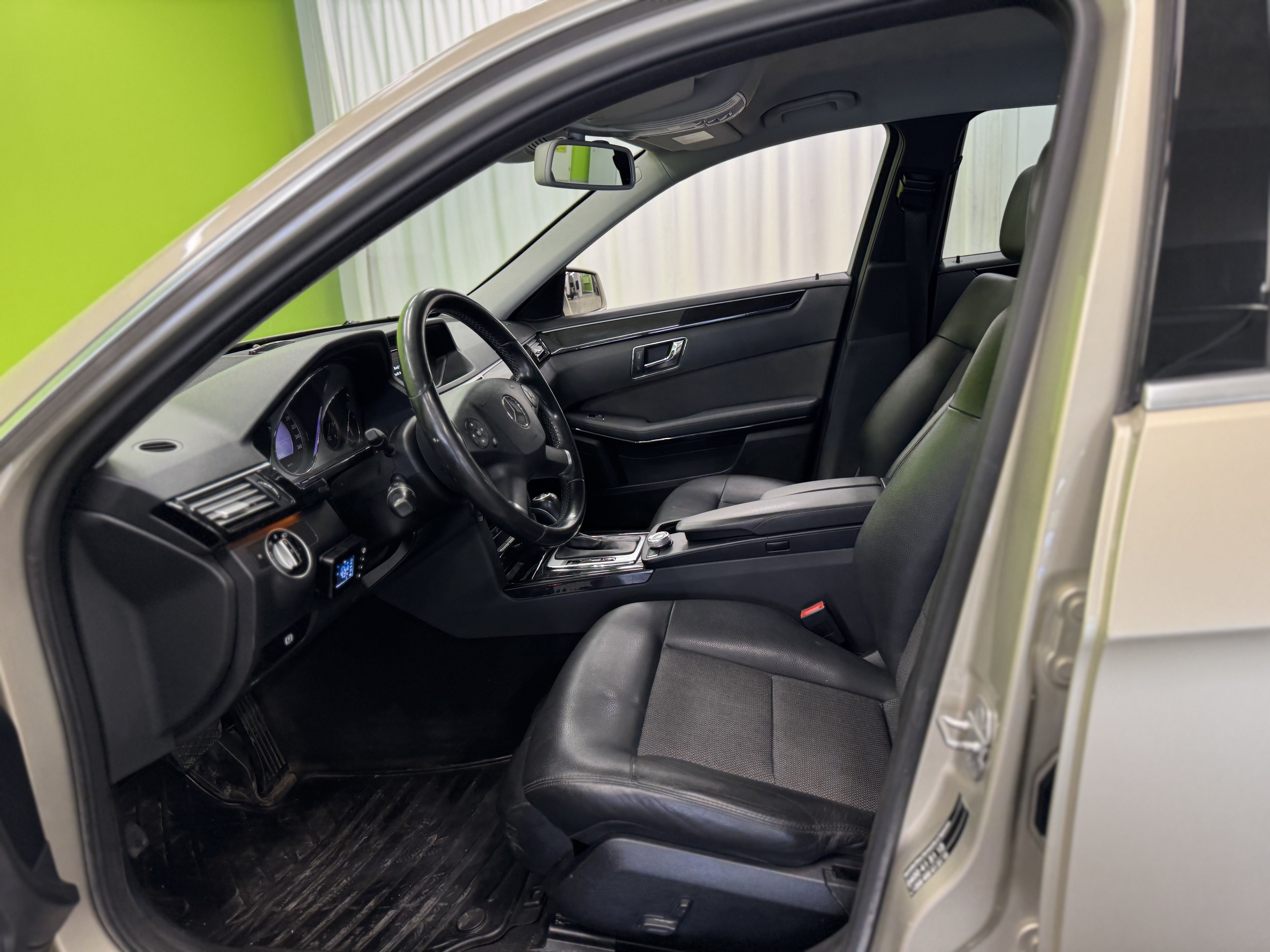 Mercedes-Benz E 2011