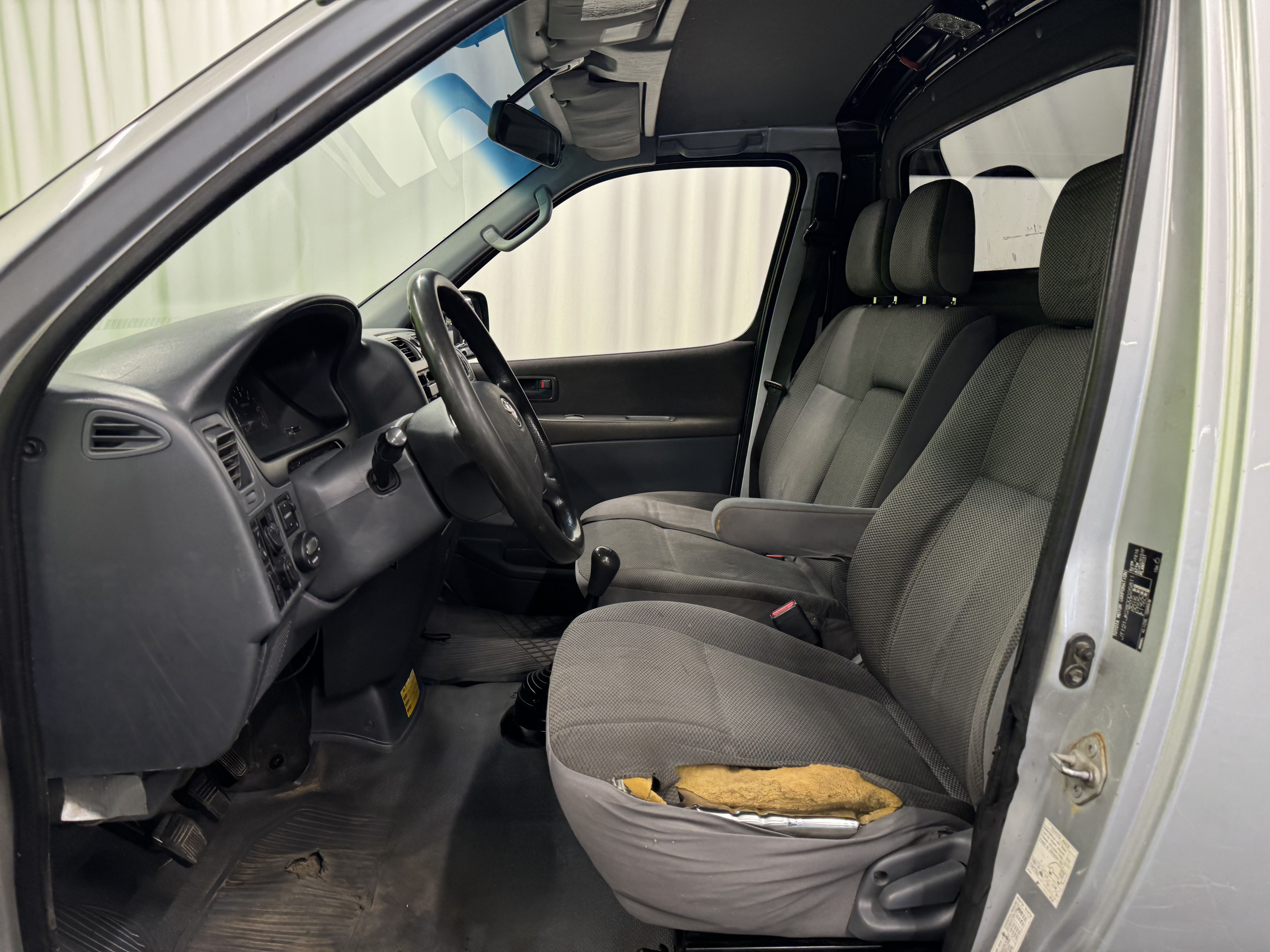 Toyota Hiace 2010