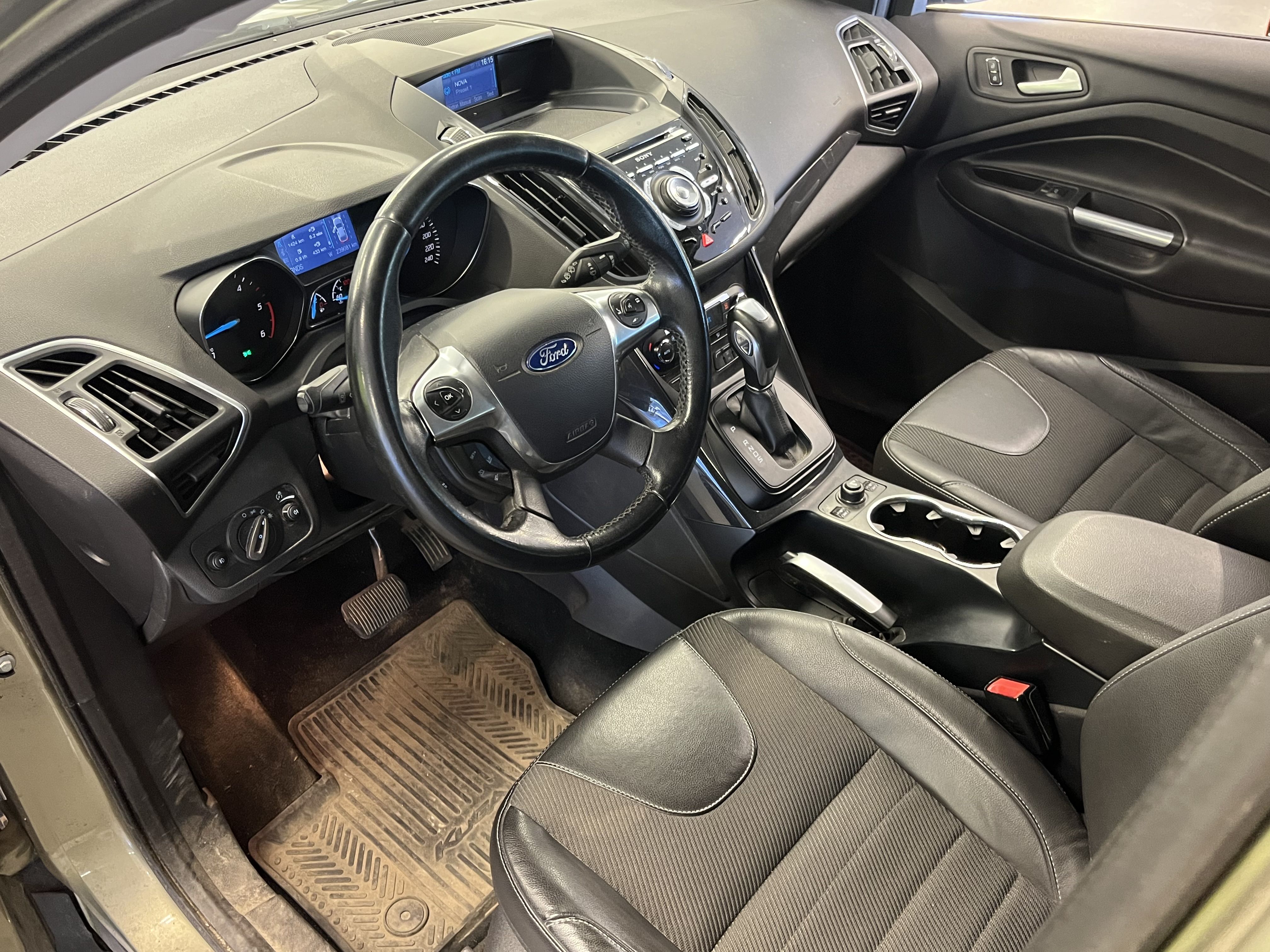 Ford Kuga 2013