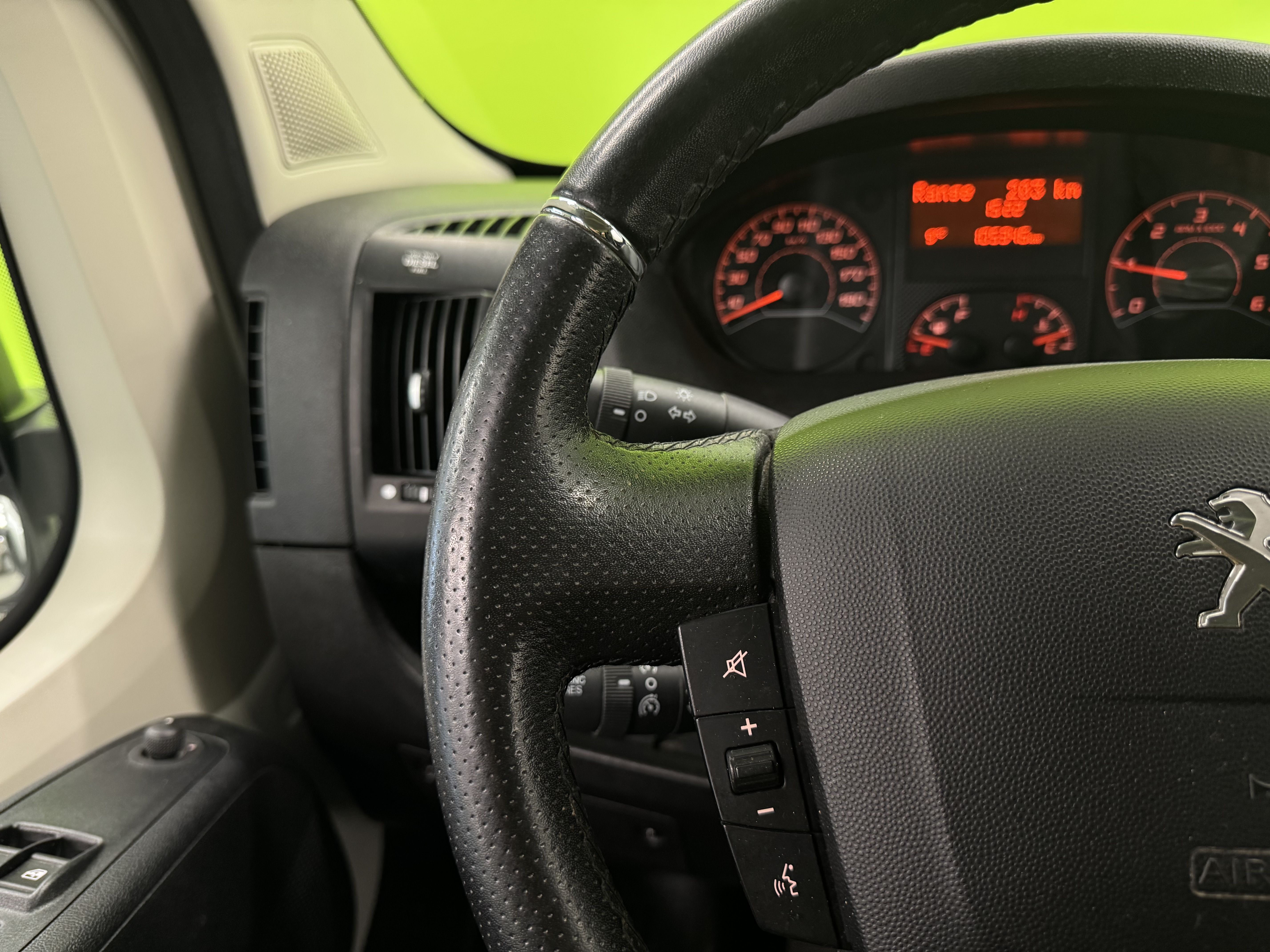 Peugeot Boxer 2021
