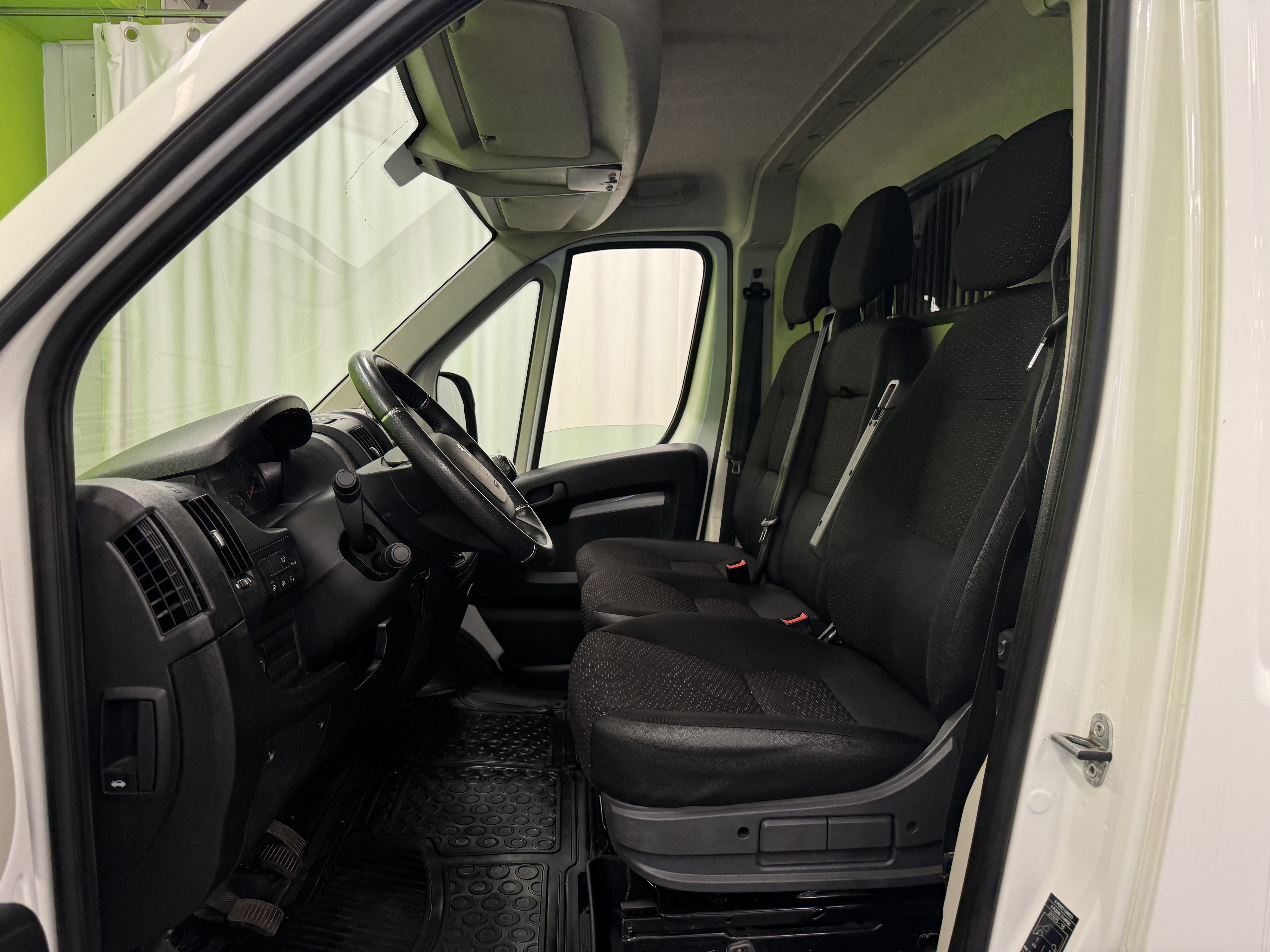 Peugeot Boxer 2021