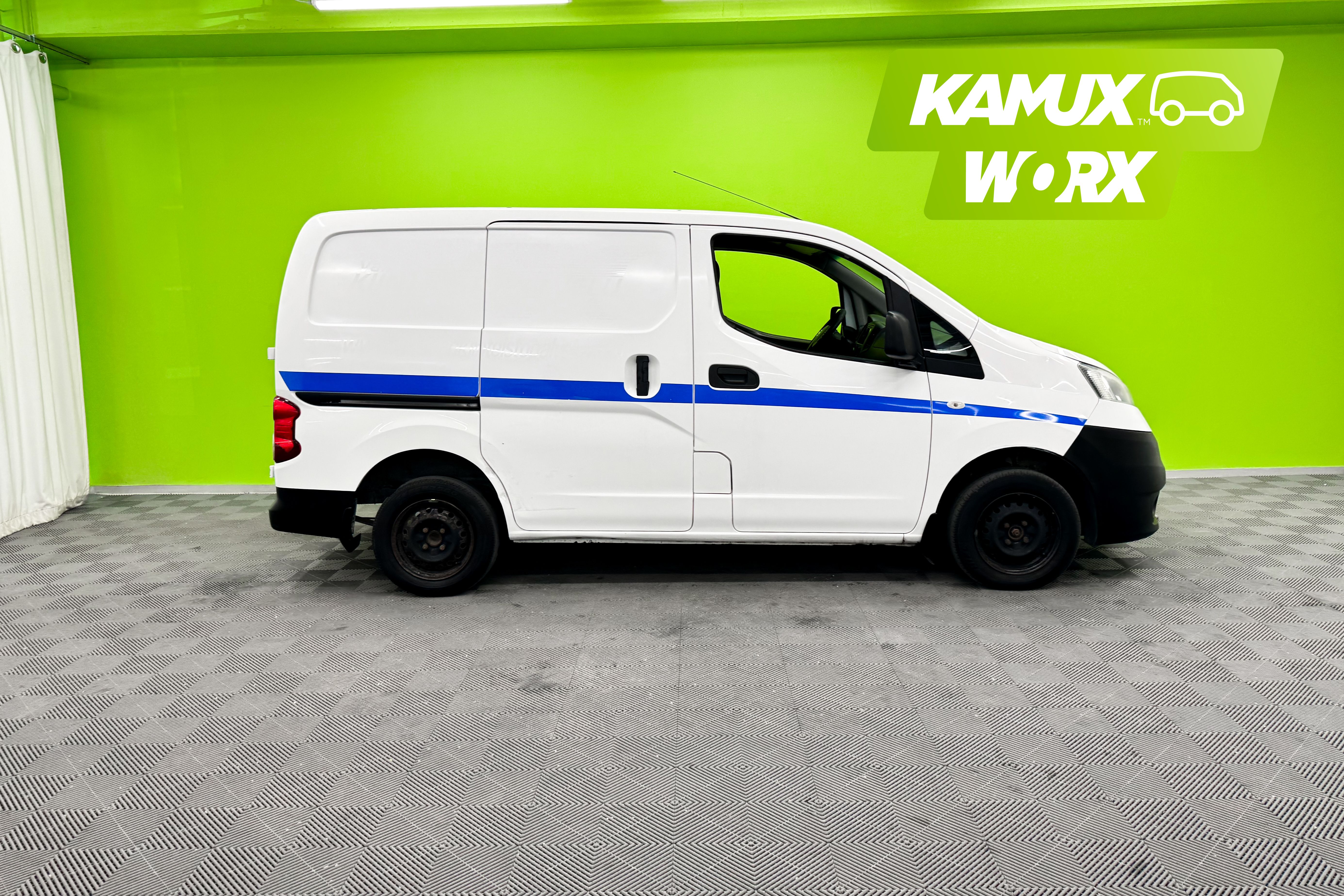 Nissan NV200 2015