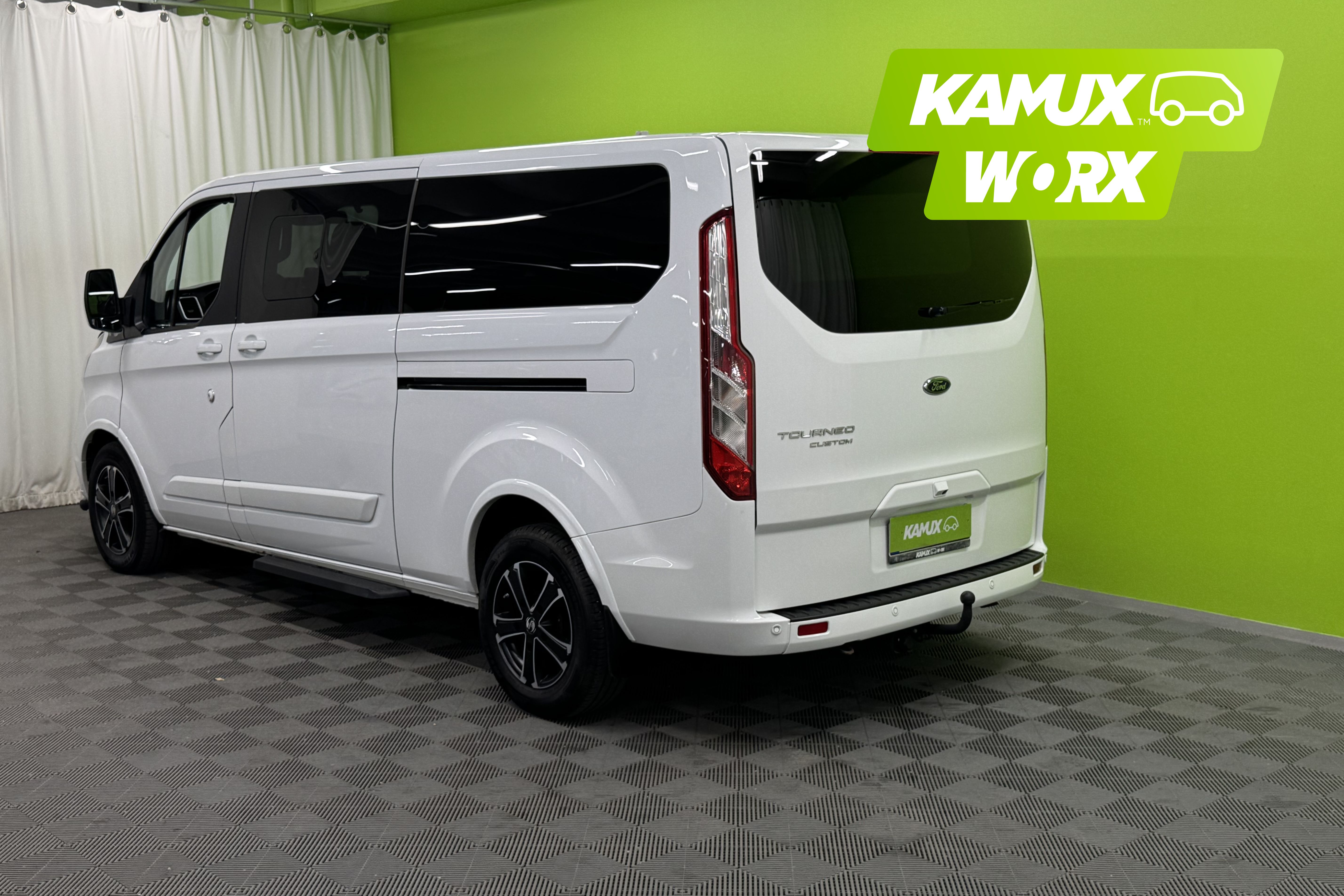Ford Tourneo Custom 2020