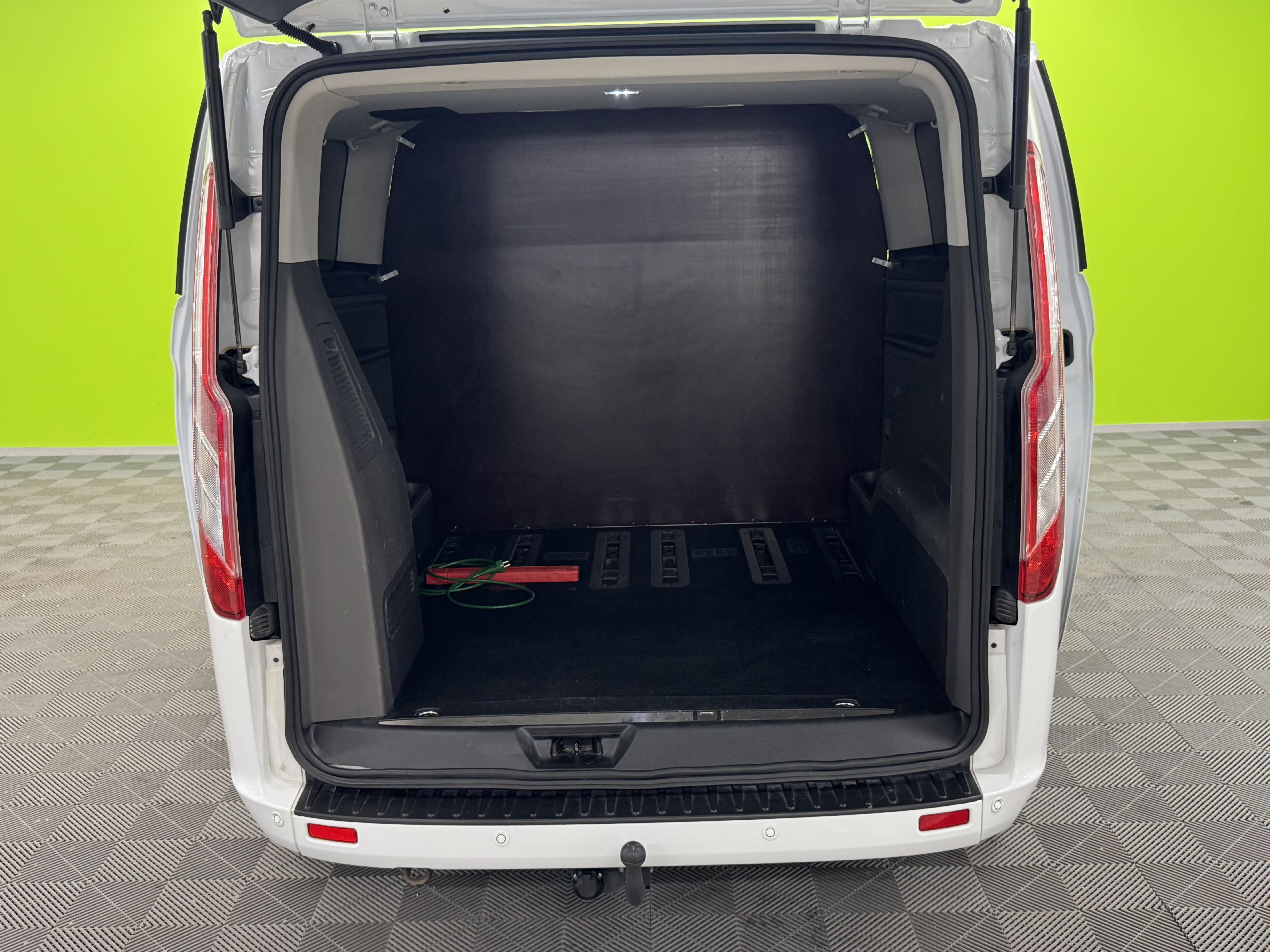 Ford Tourneo Custom 2020