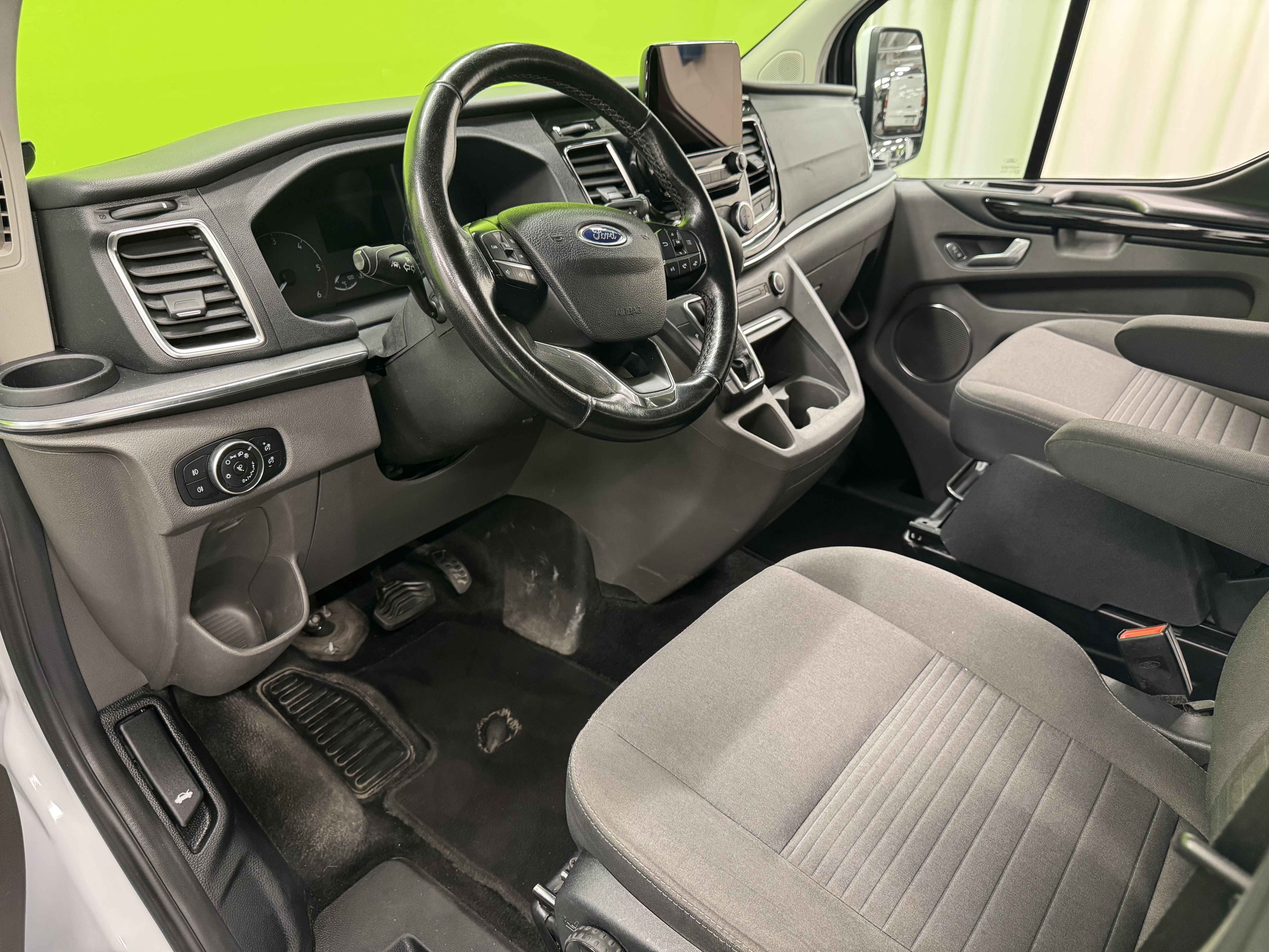 Ford Tourneo Custom 2020