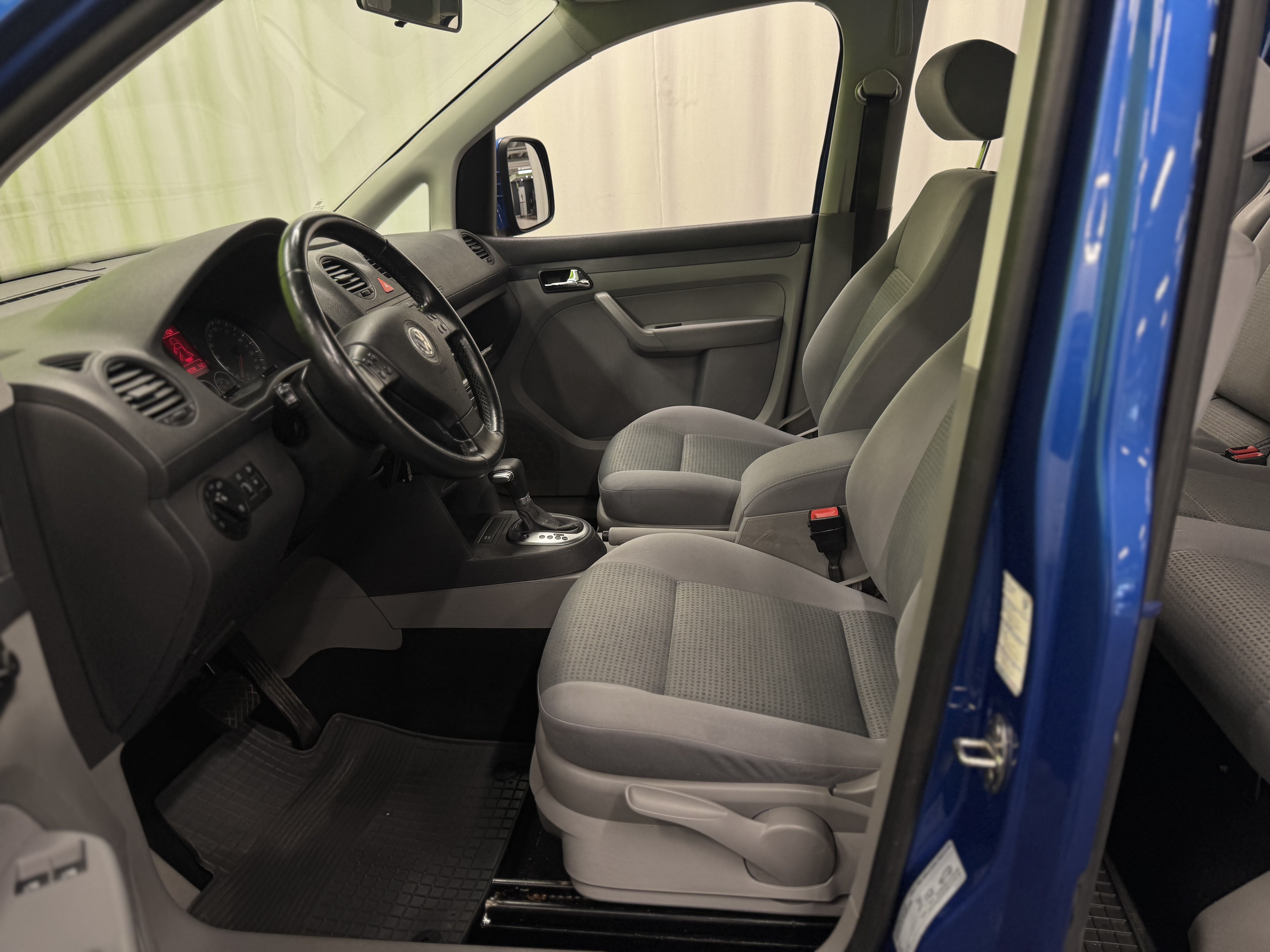 Volkswagen Caddy 2010