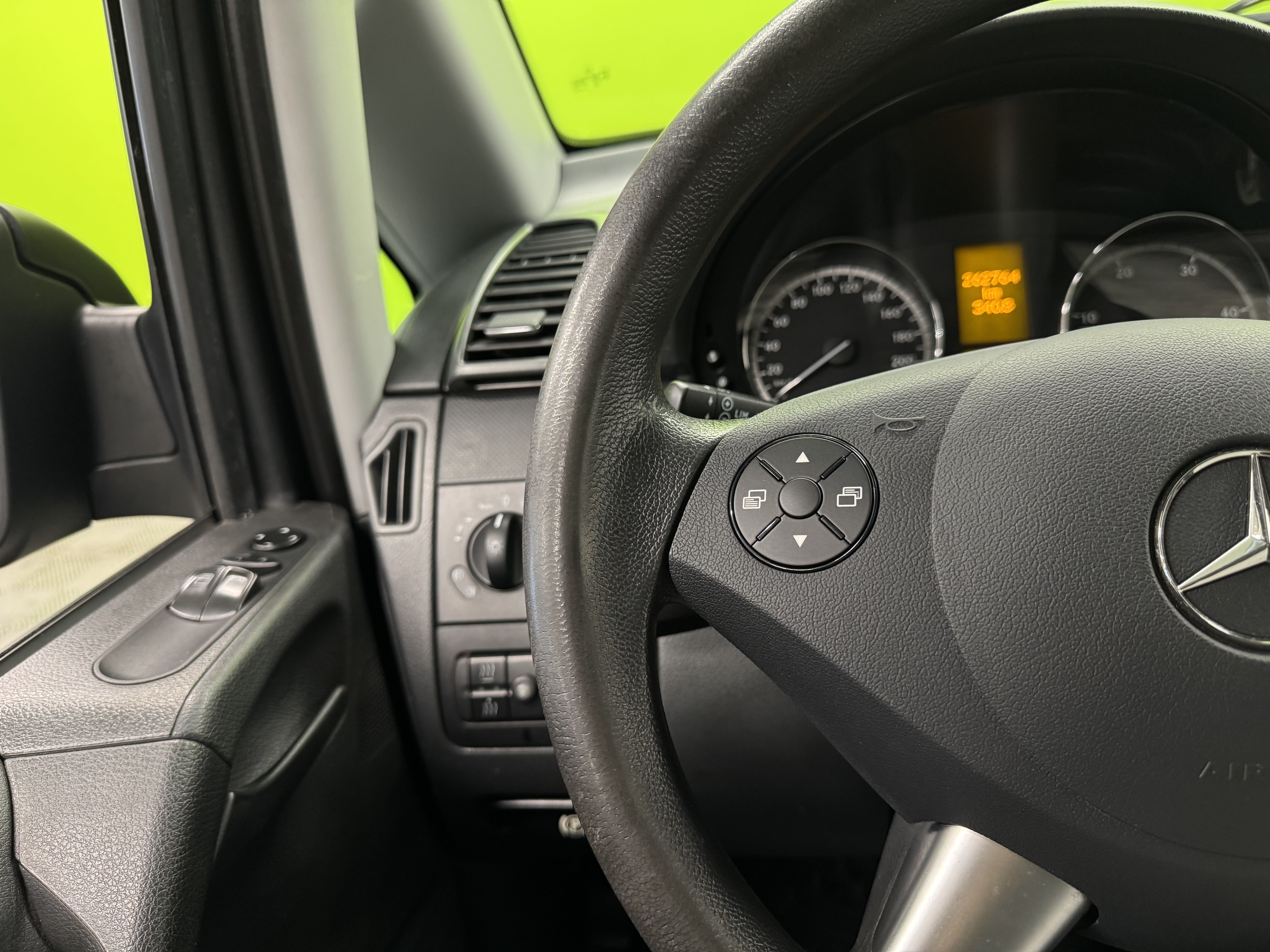 Mercedes-Benz Vito 2012