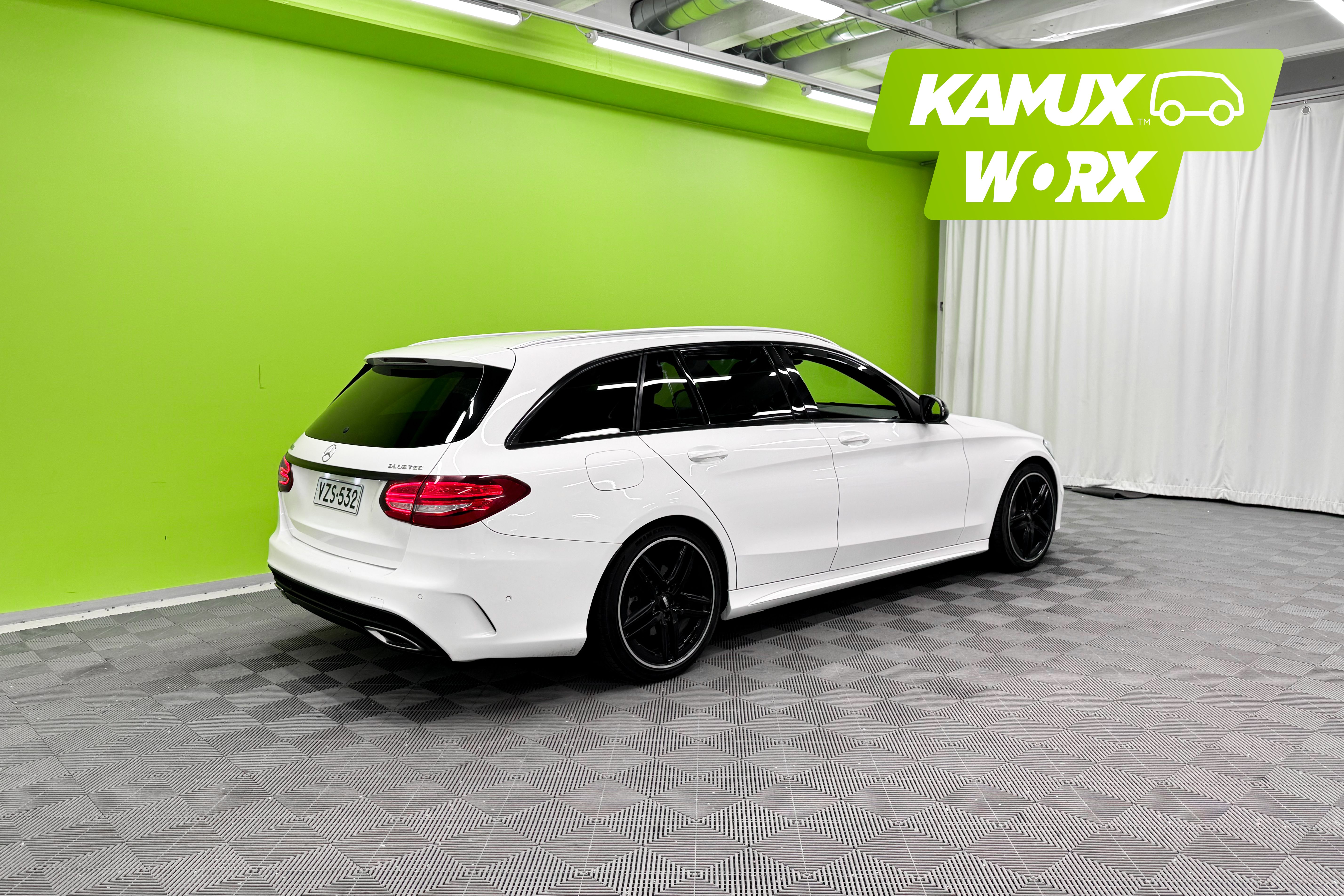 Mercedes-Benz C 2015