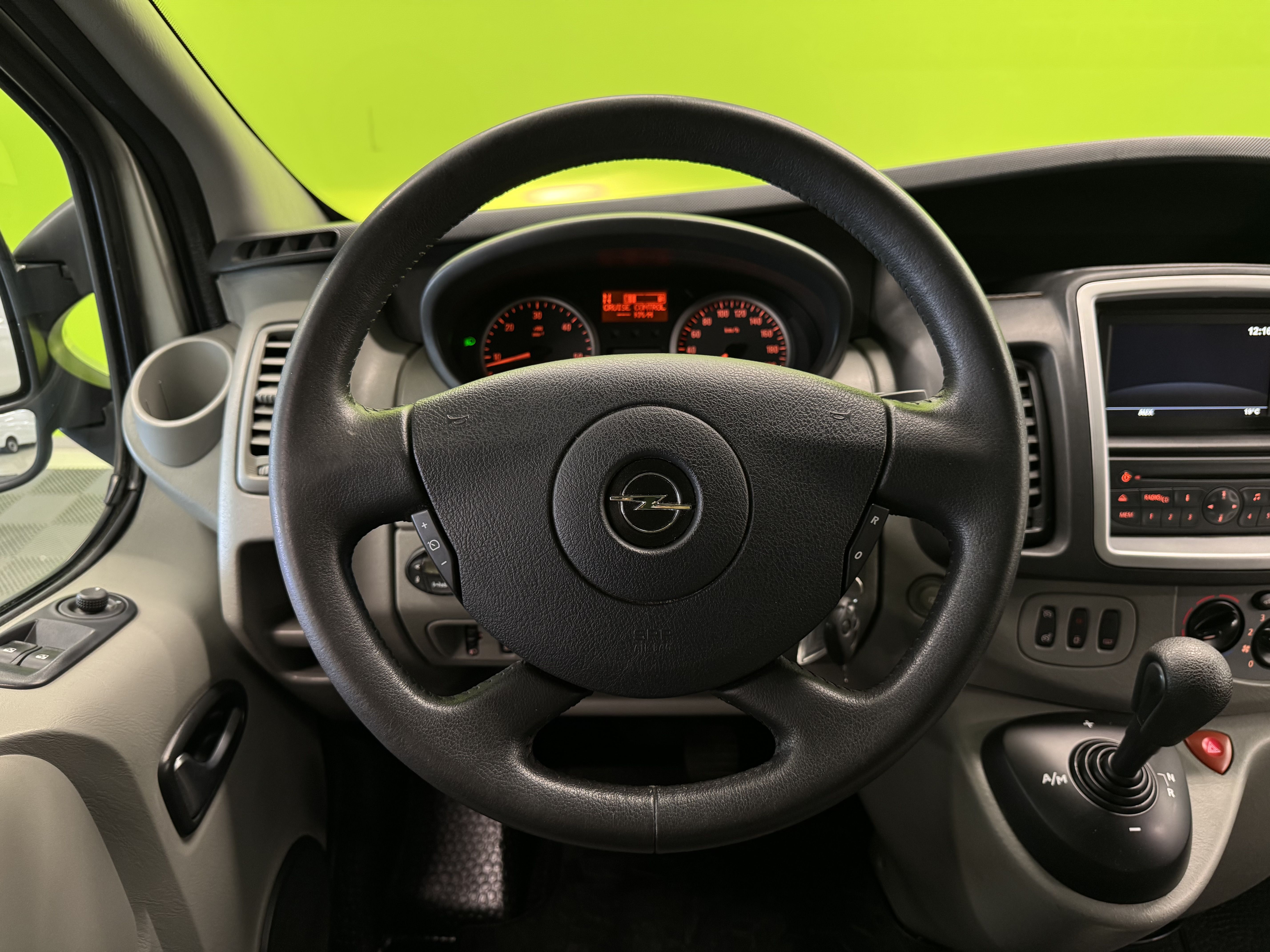 Opel Vivaro 2012