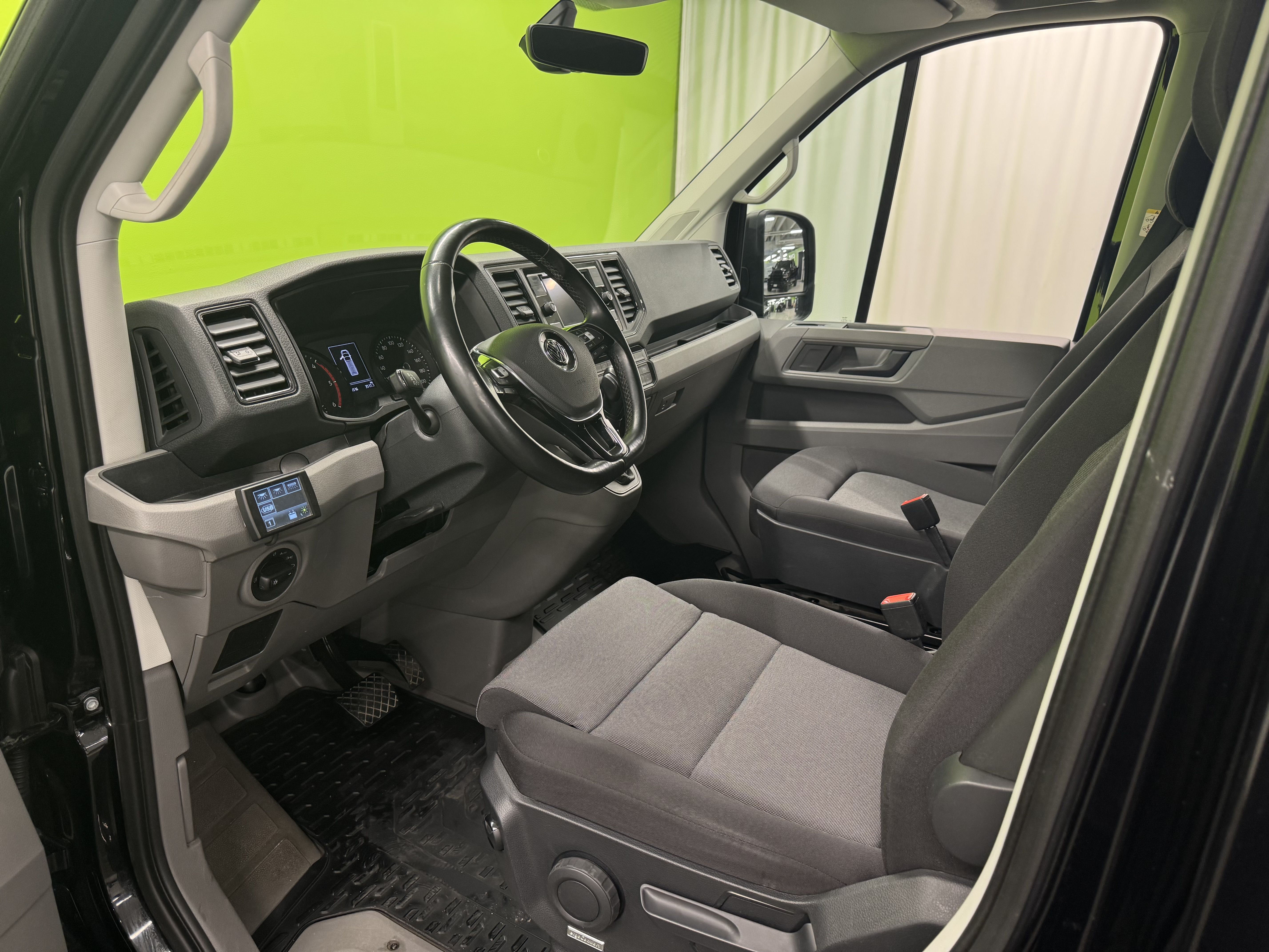 Volkswagen Crafter 2024