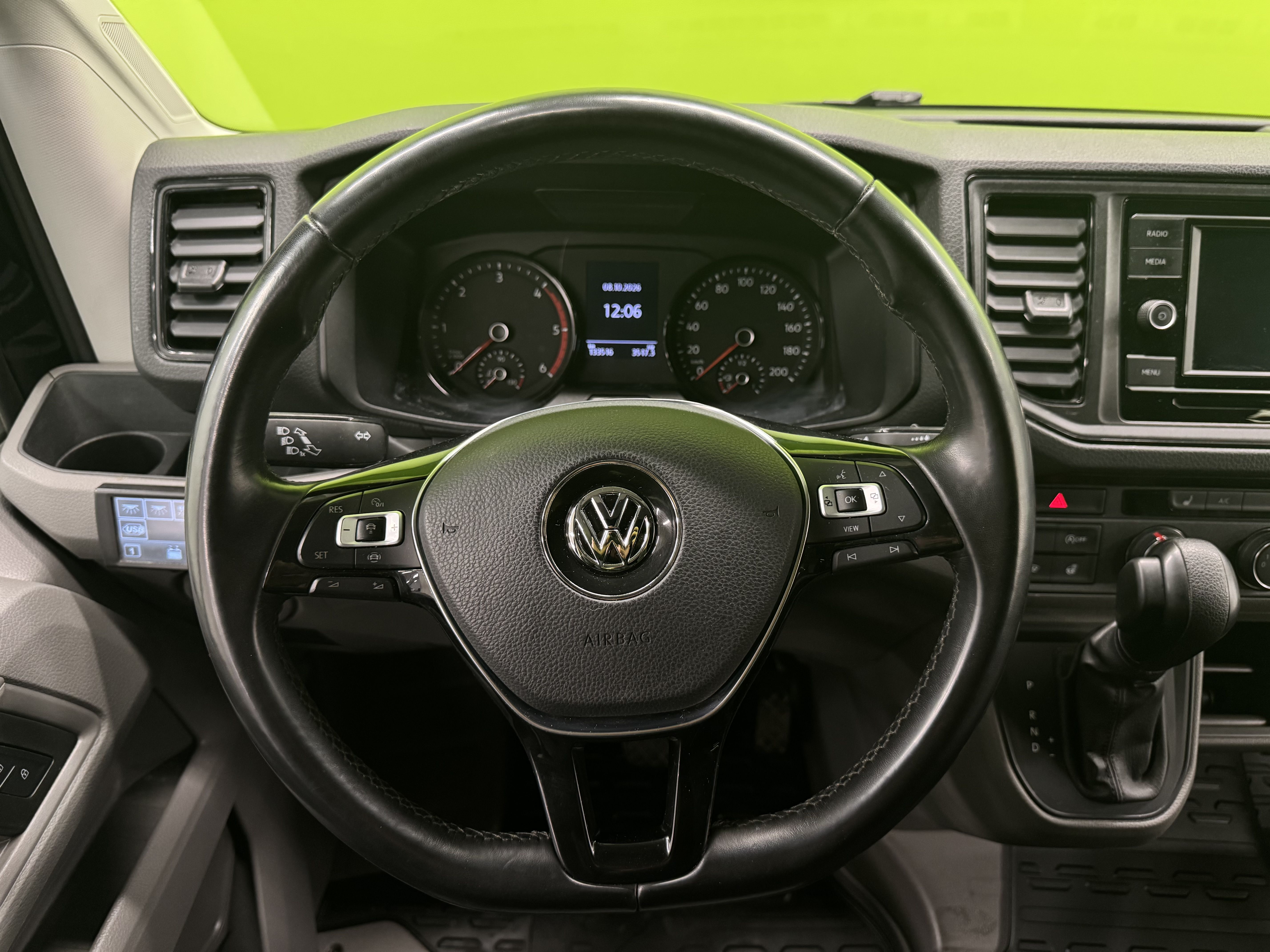 Volkswagen Crafter 2024