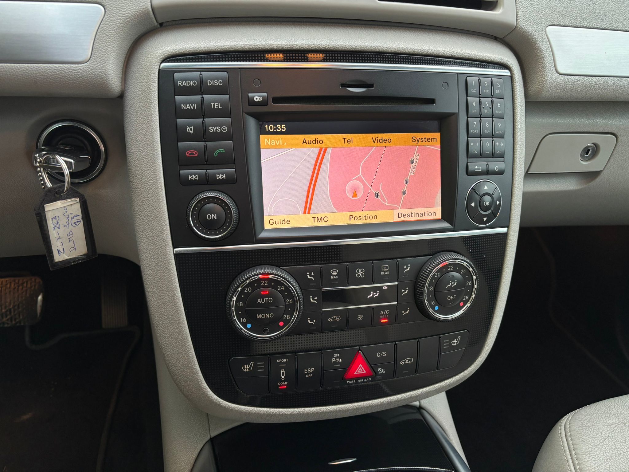 Mercedes-Benz R 2010