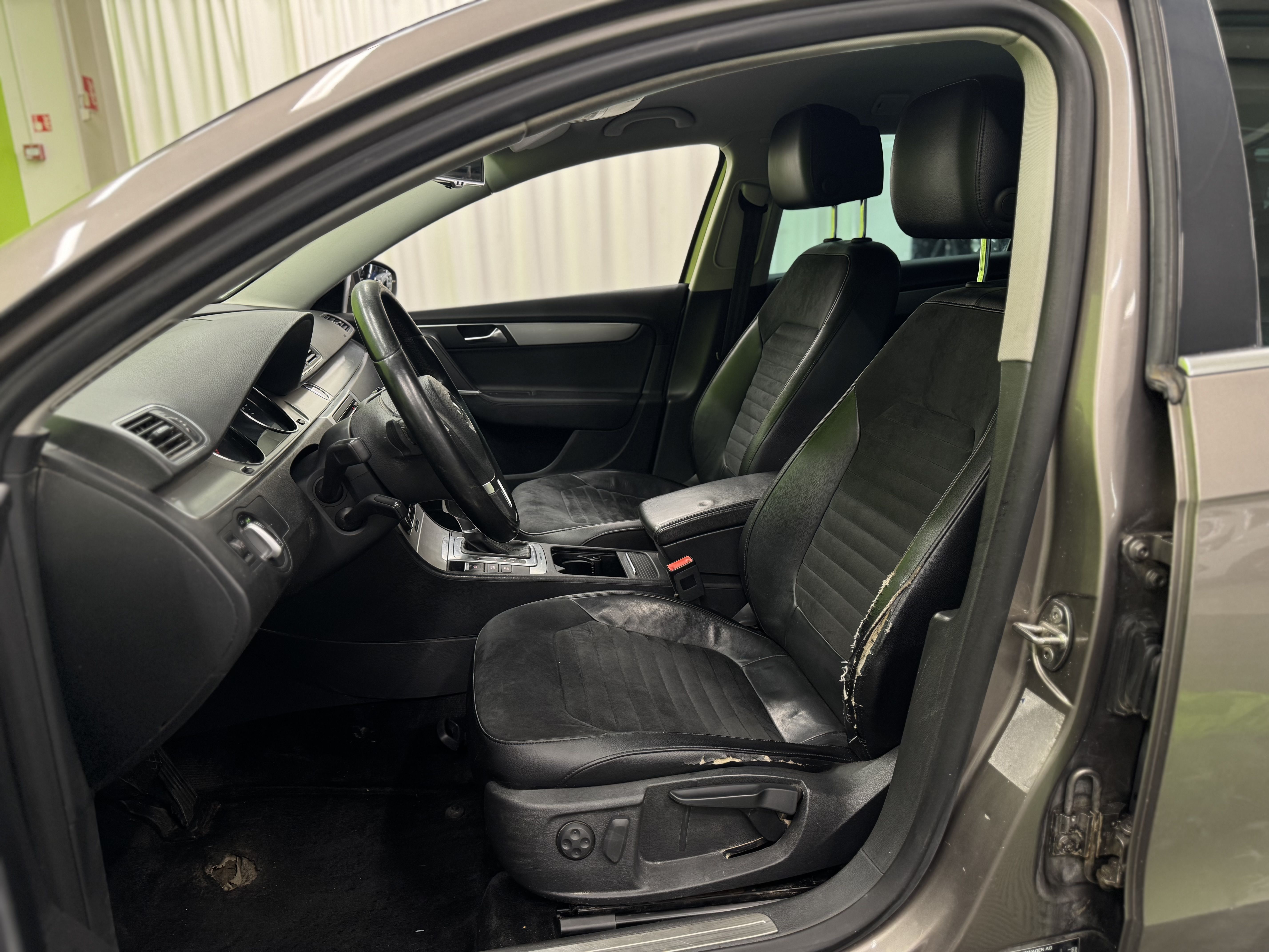 Volkswagen Passat 2011