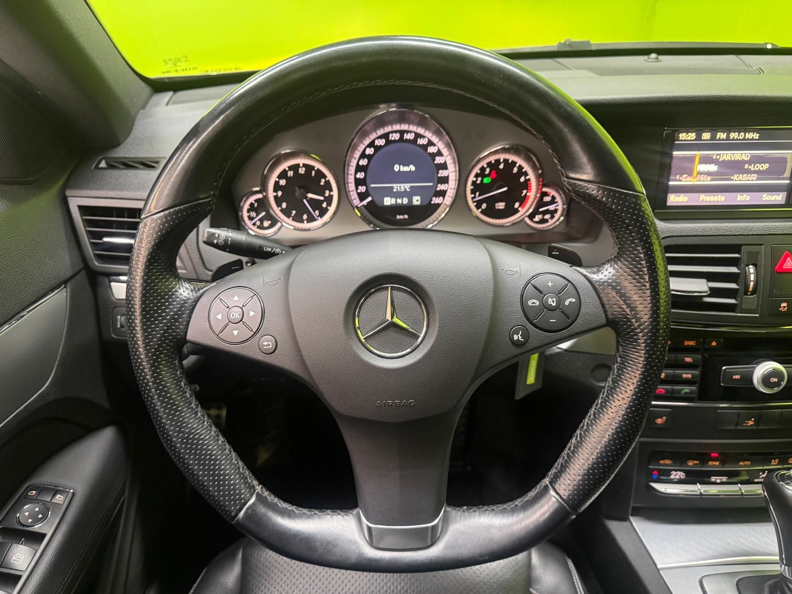 Mercedes-Benz E 2010
