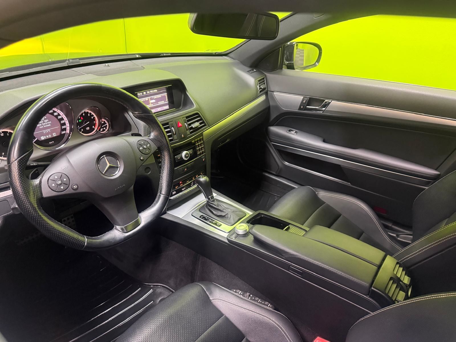 Mercedes-Benz E 2010