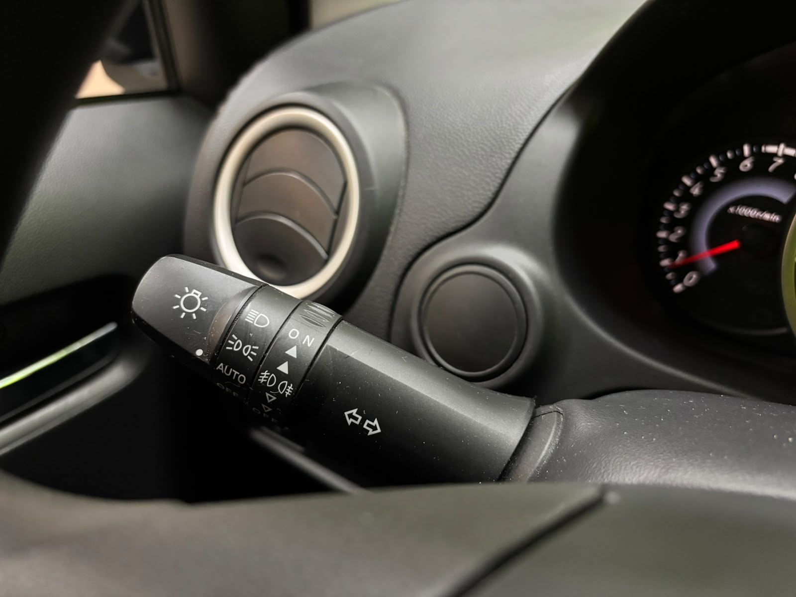 Mitsubishi Space Star 2015