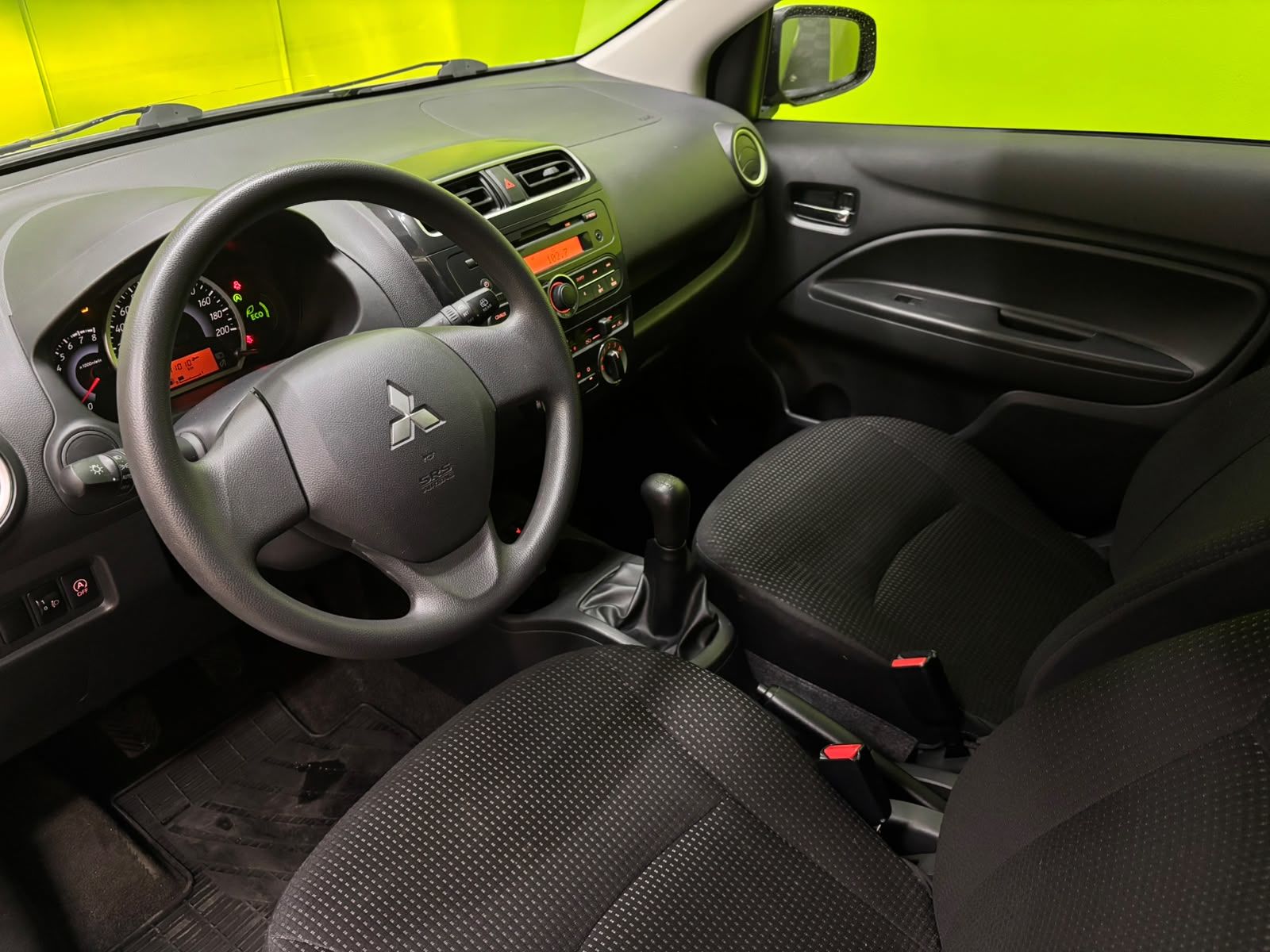 Mitsubishi Space Star 2015