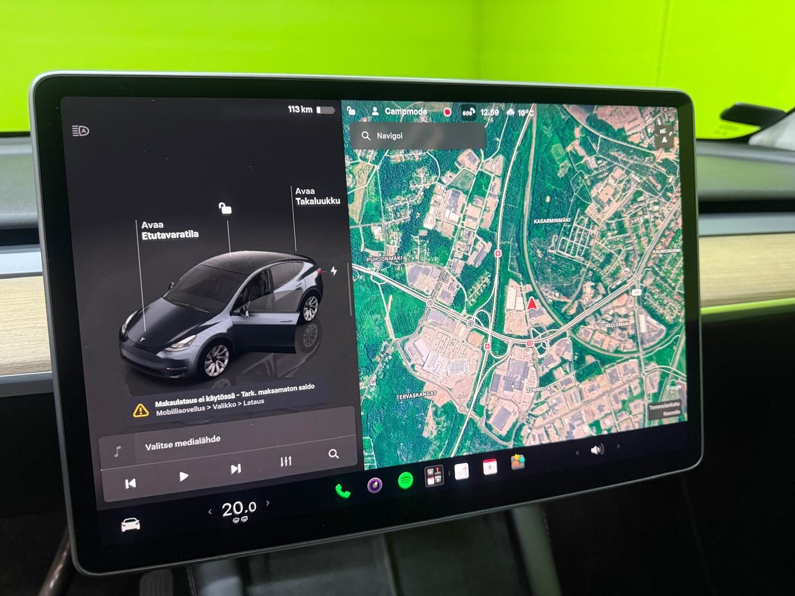 Tesla Model Y 2022