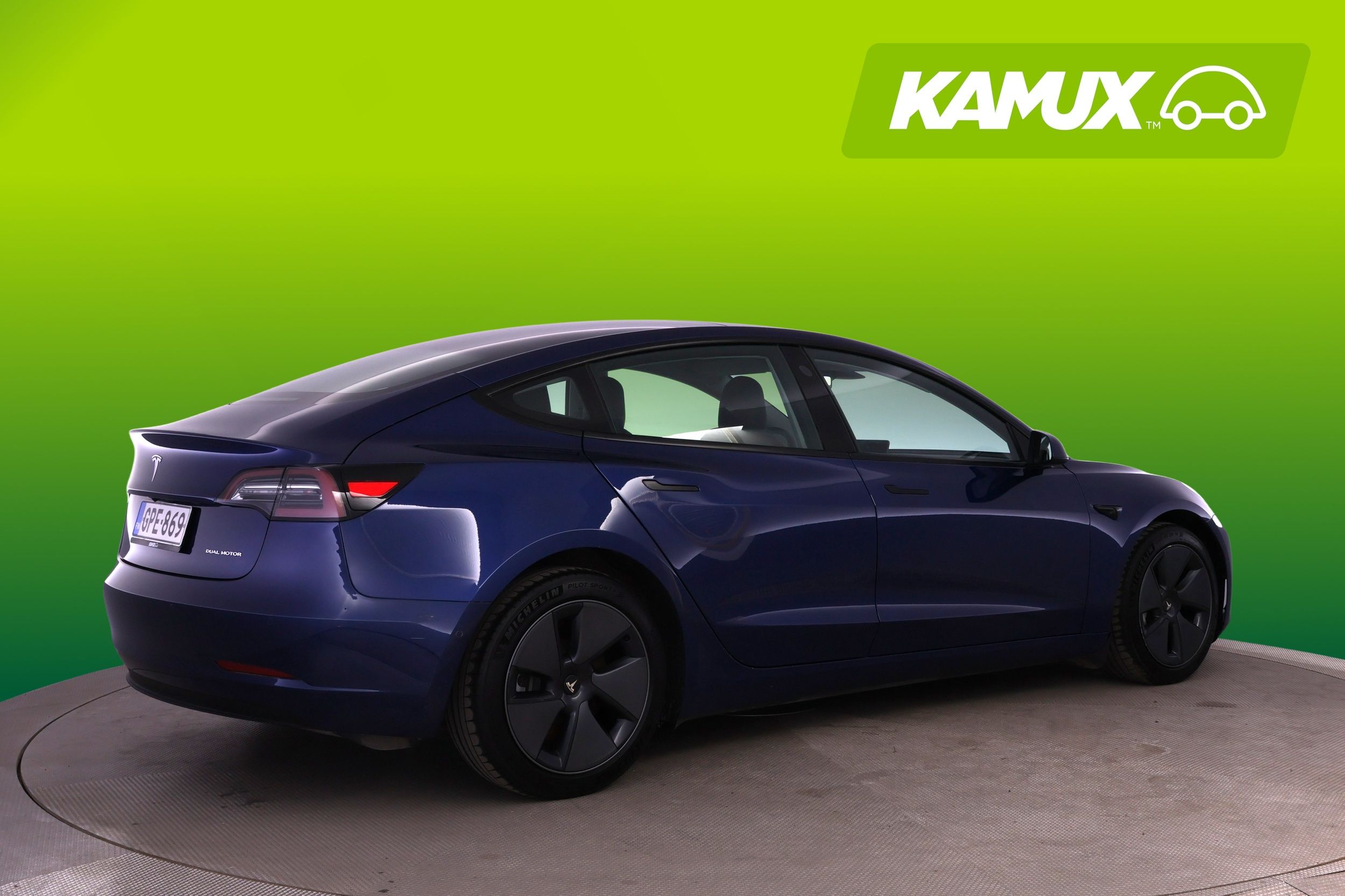 Tesla Model 3 2021