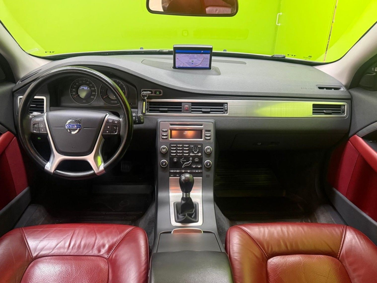Volvo V70 2010