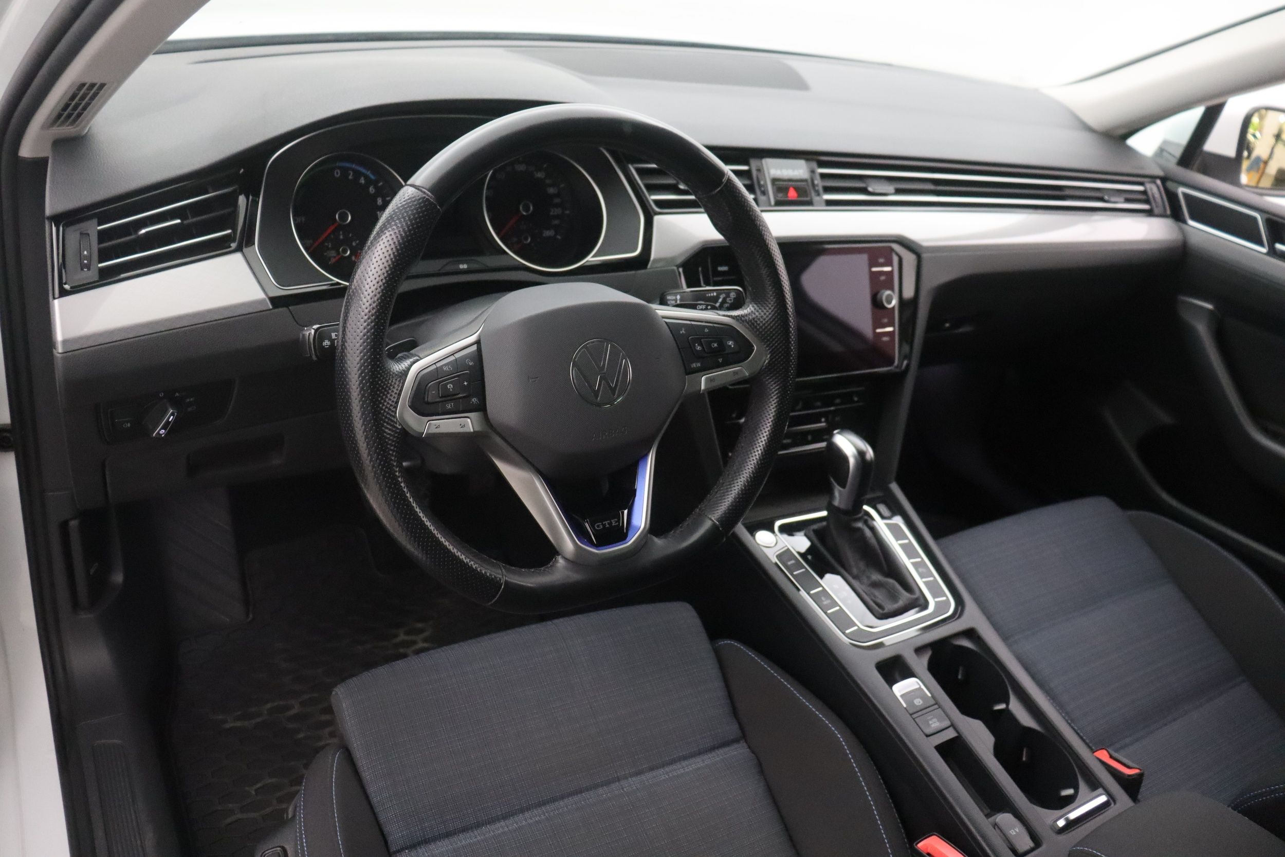 Volkswagen Passat 2022