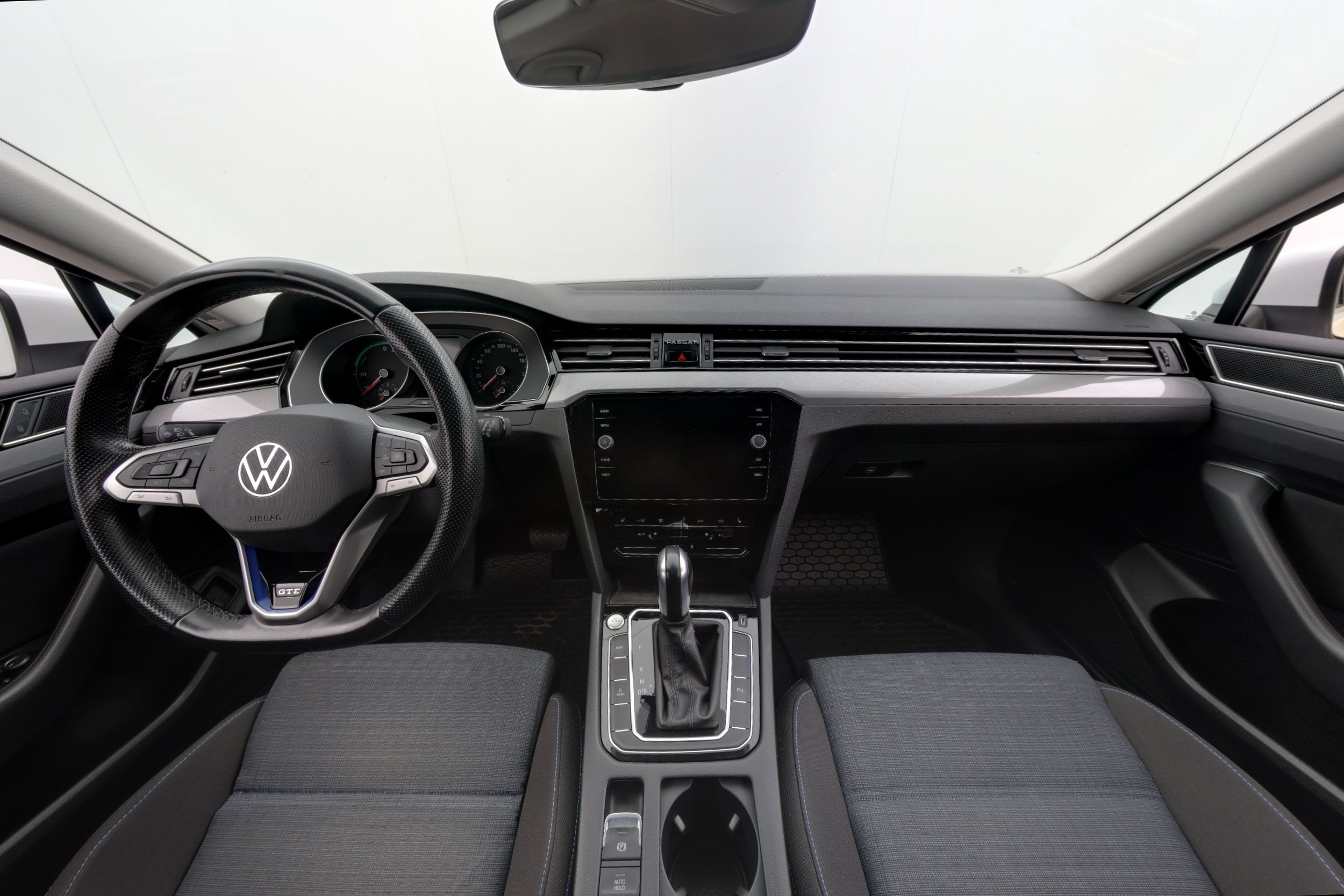 Volkswagen Passat 2022
