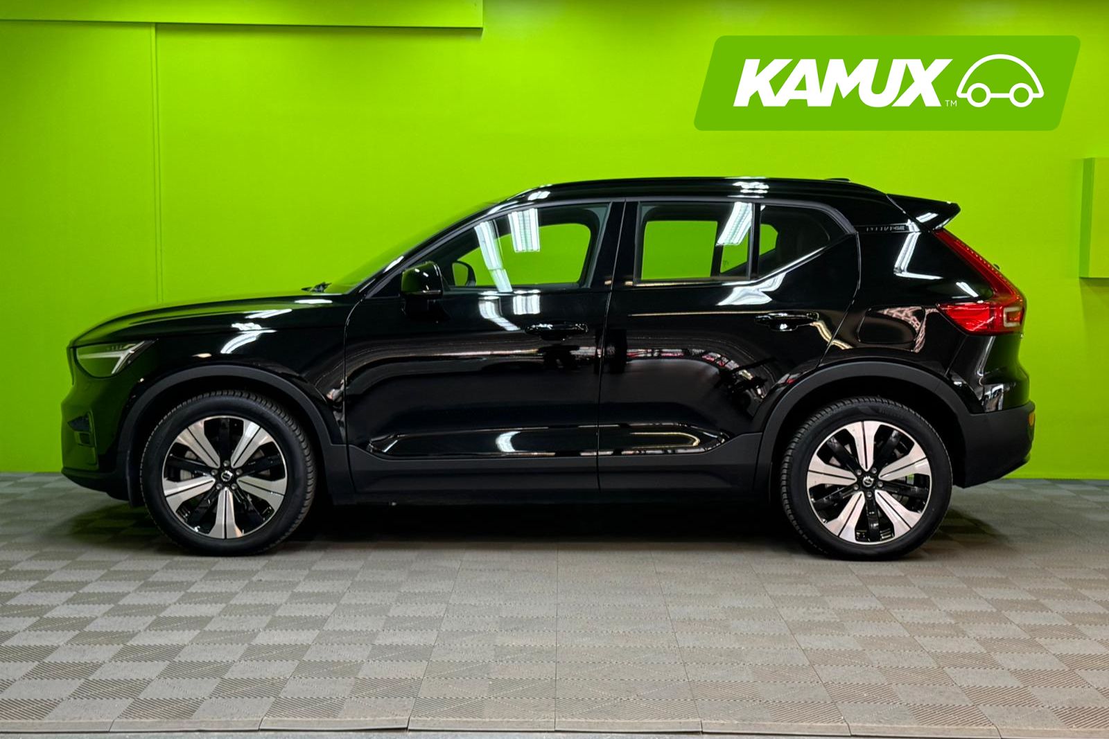 Volvo XC40 2023