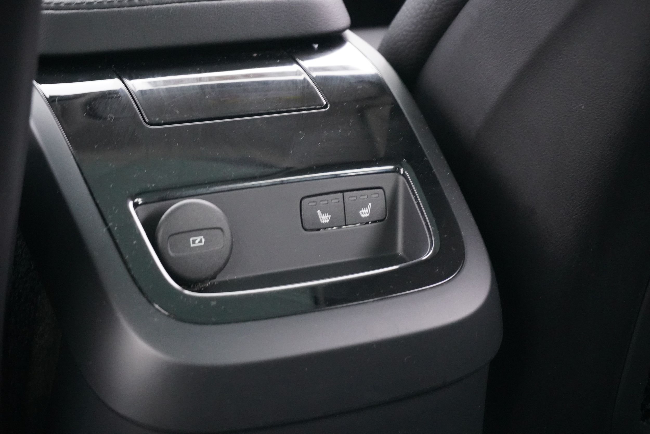 Volvo V90 2023