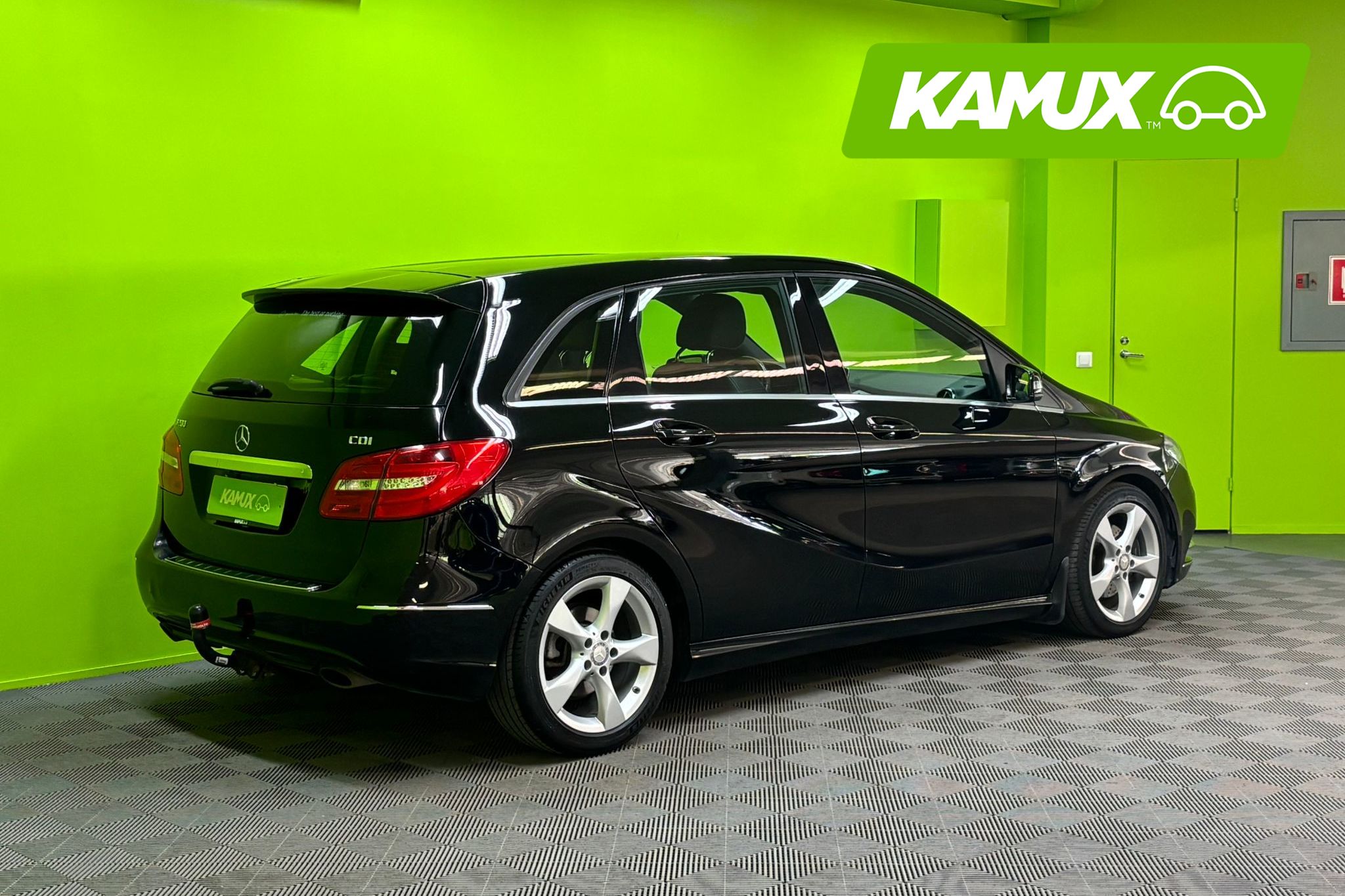Mercedes-Benz B 2015