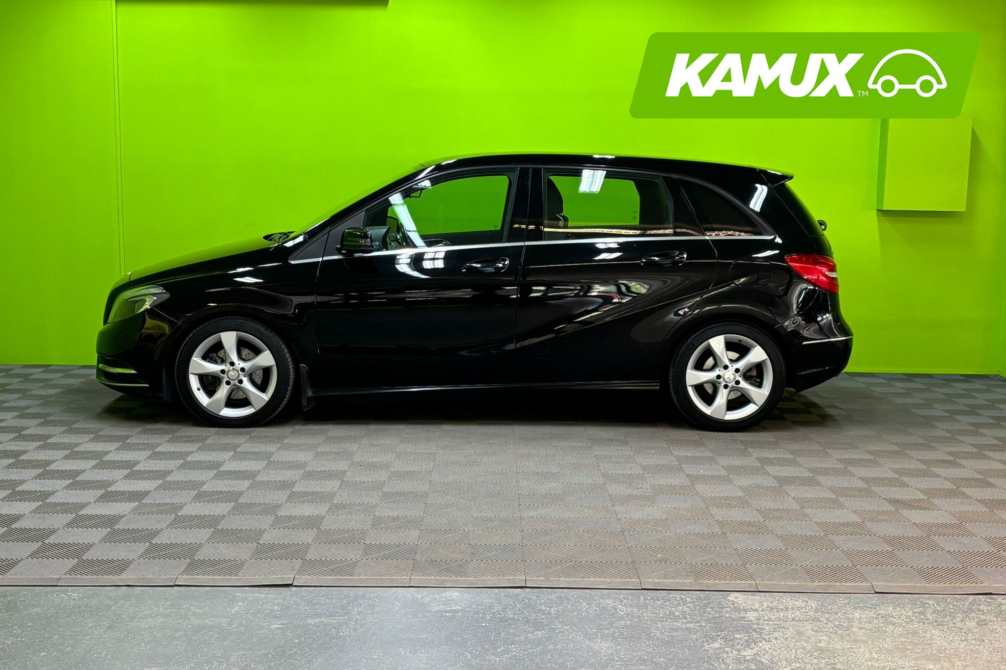Mercedes-Benz B 2015