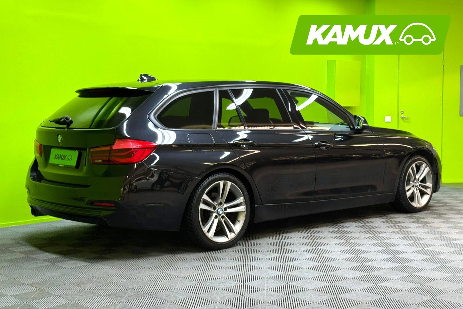 BMW 320 2016