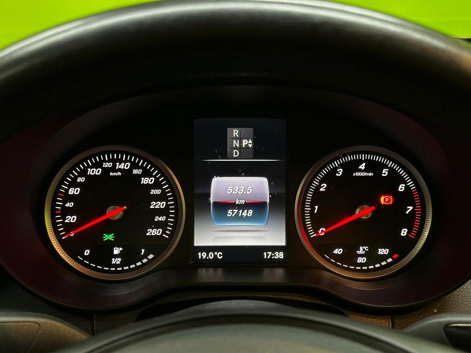 Mercedes-Benz C 2016