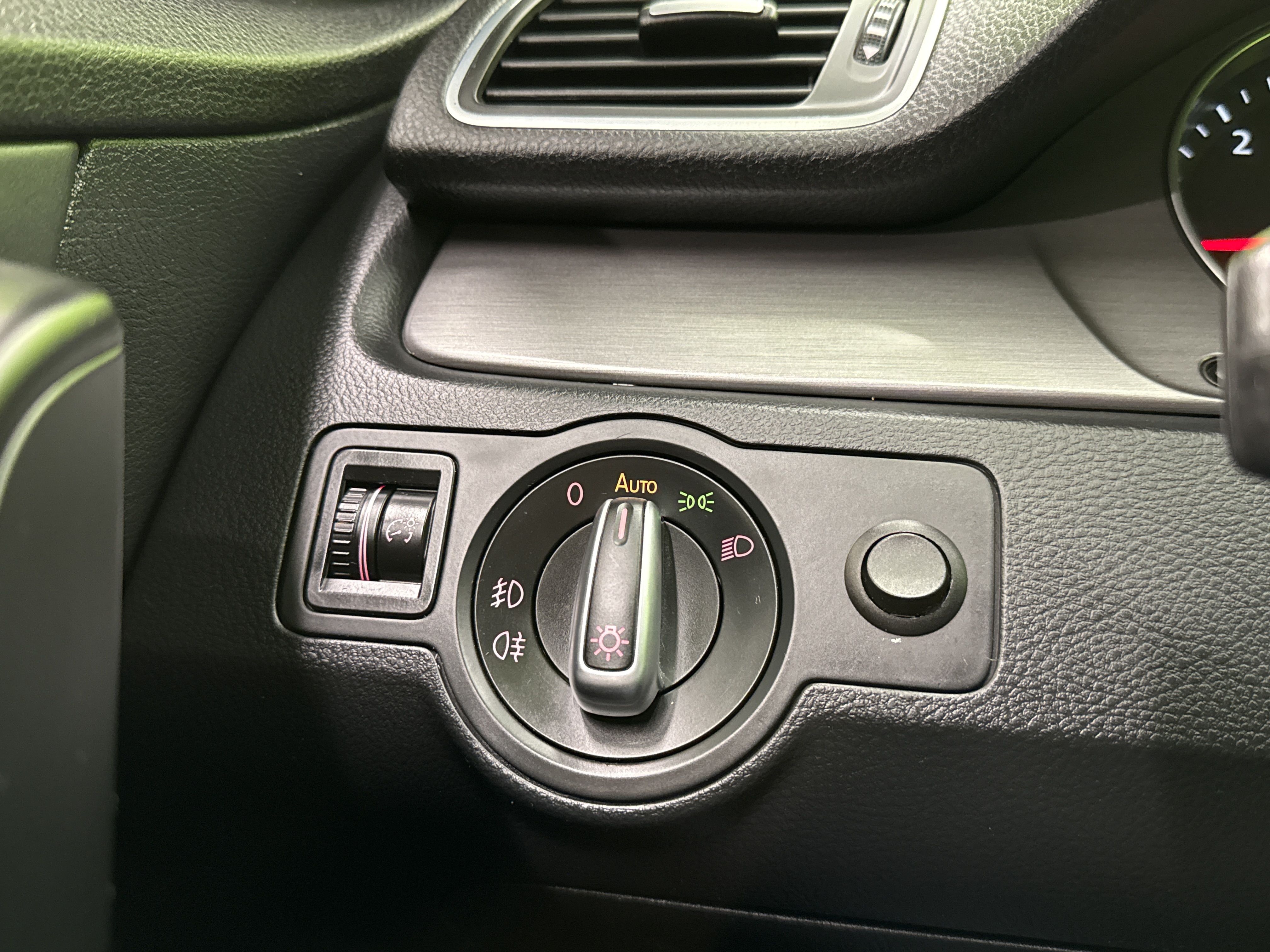 Volkswagen Passat 2012