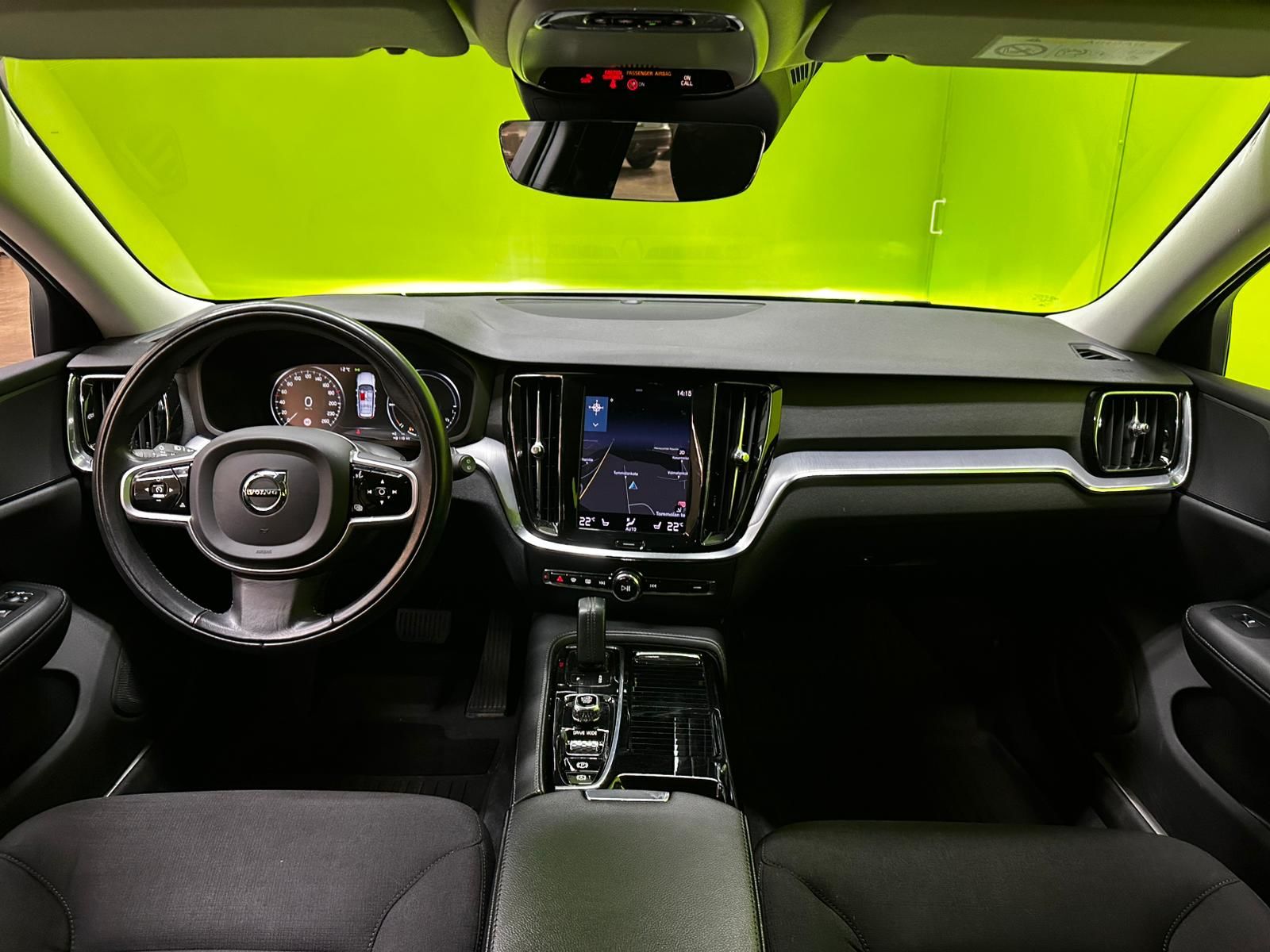 Volvo V60 2021
