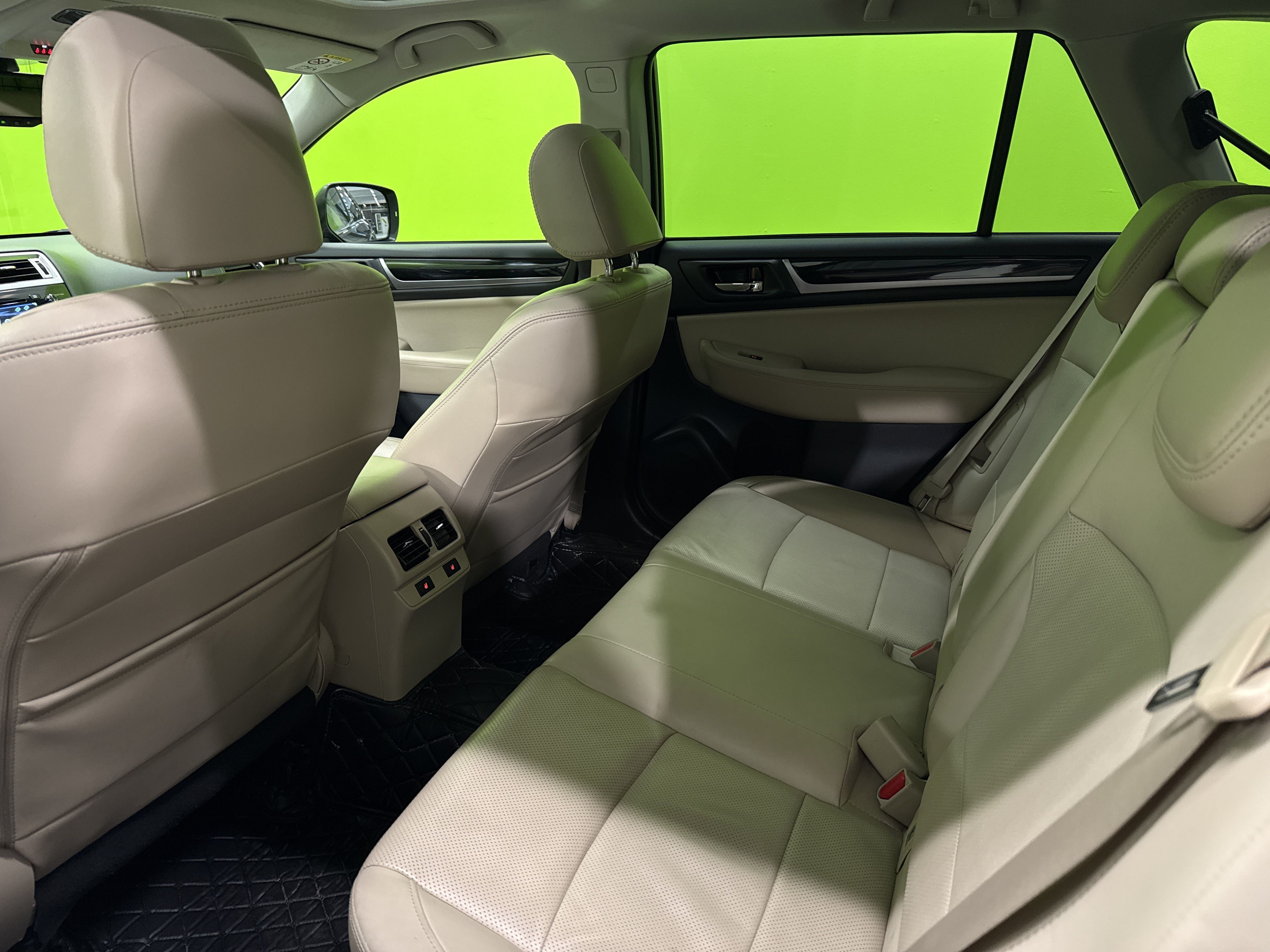 Subaru Outback 2017