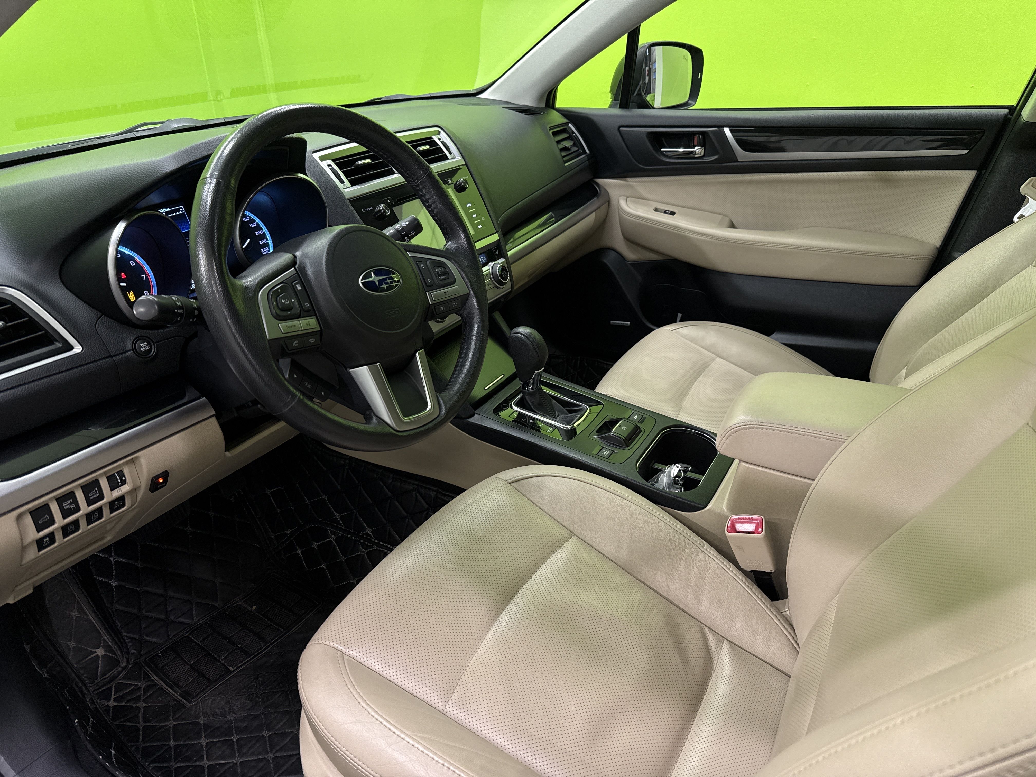 Subaru Outback 2017