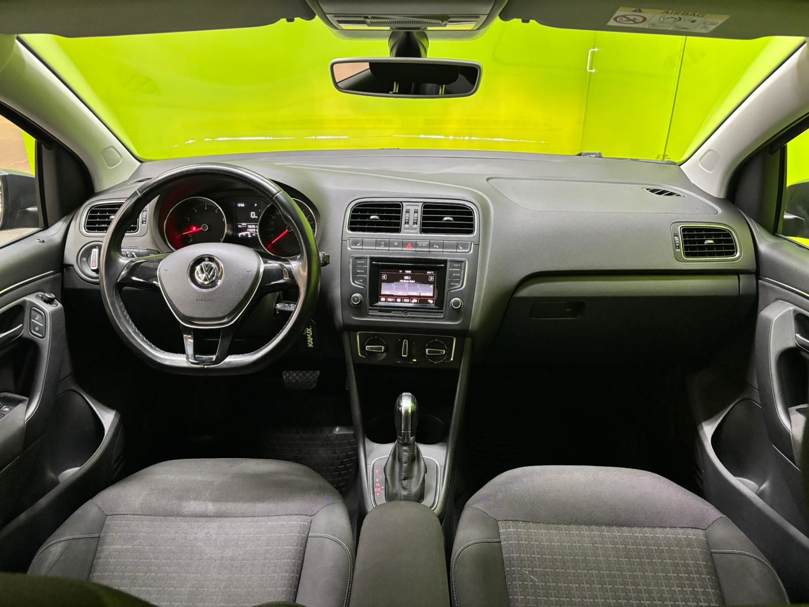 Volkswagen Polo 2016