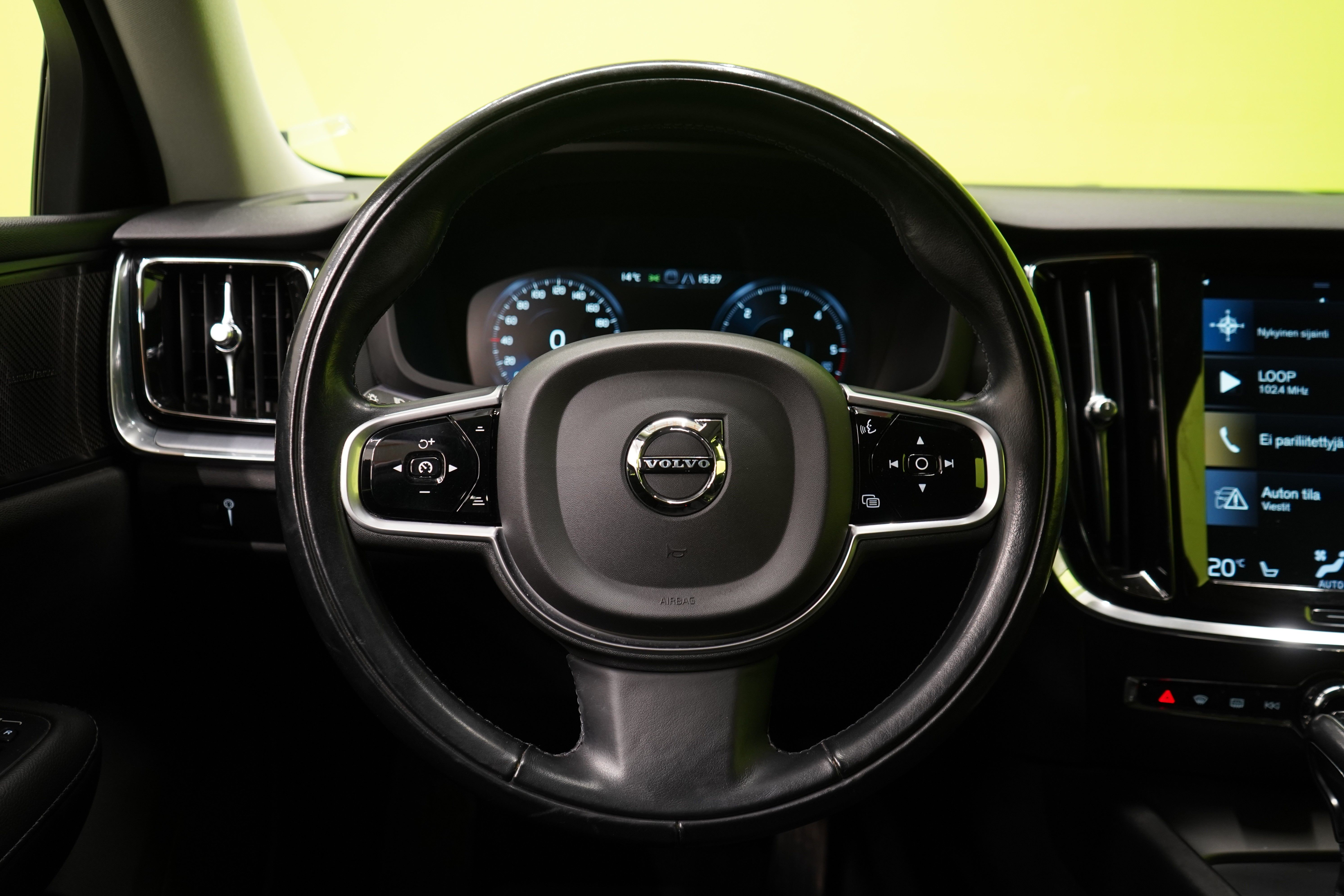 Volvo V60 Cross Country 2020