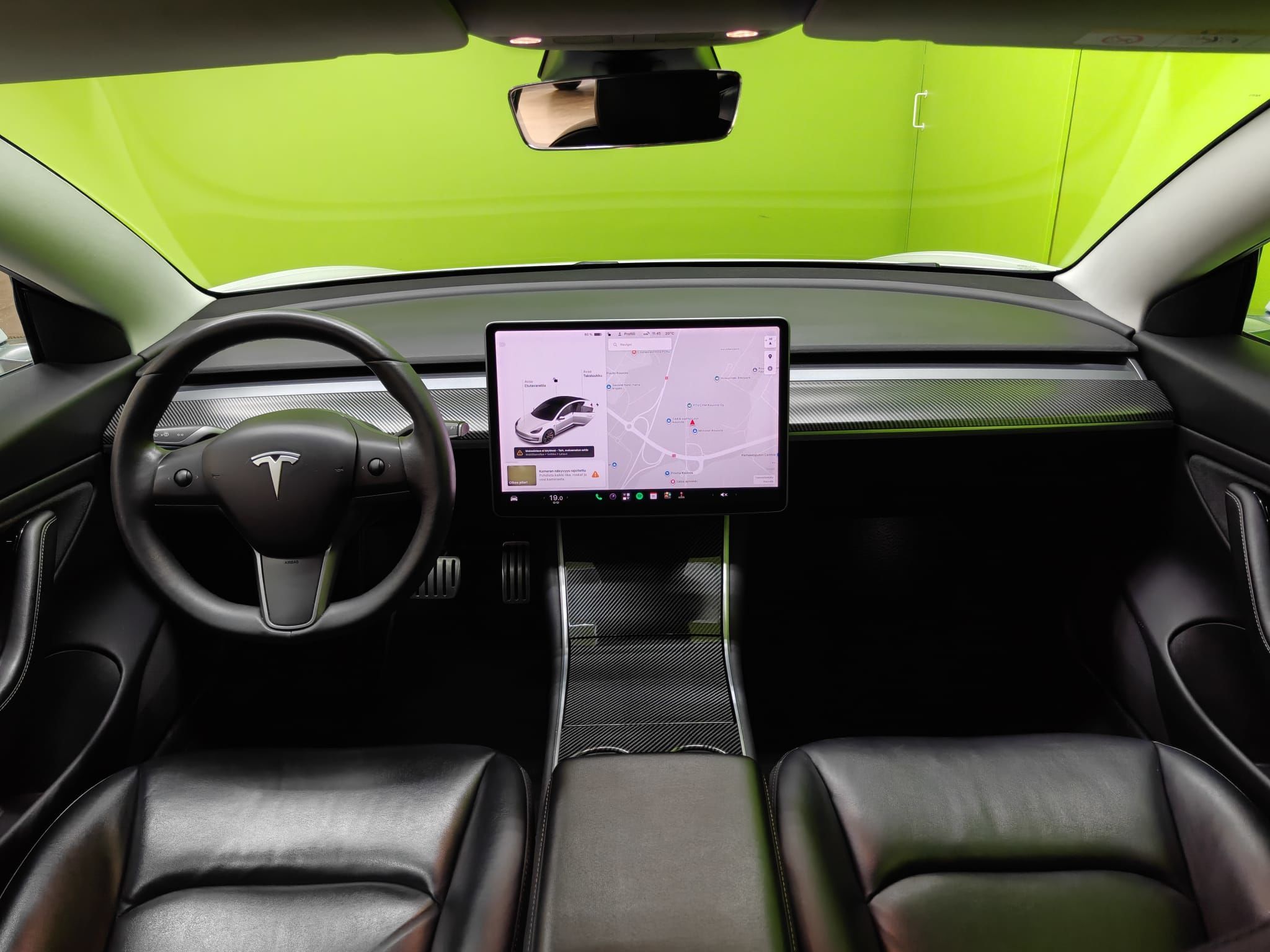 Tesla Model 3 2020