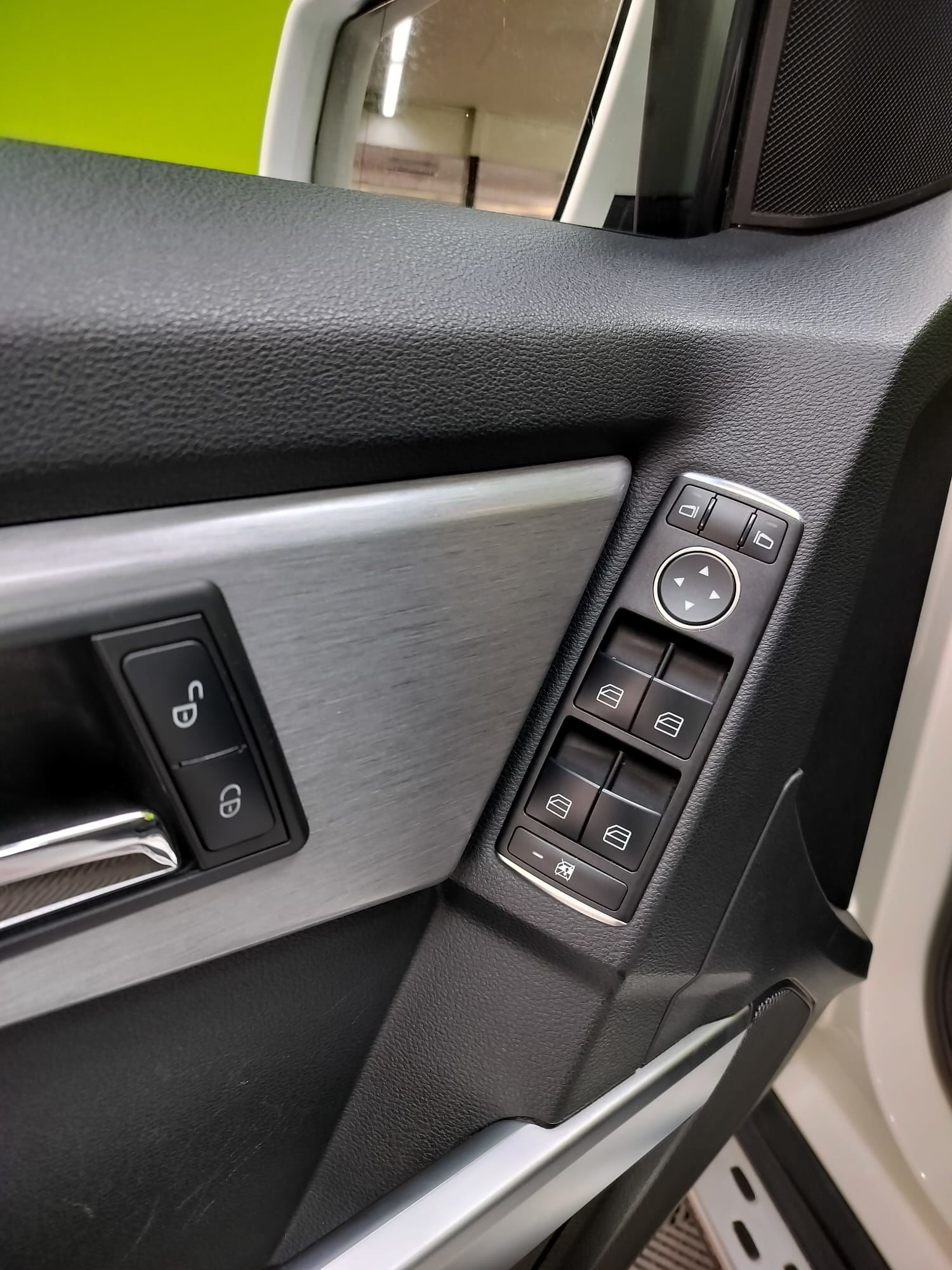 Mercedes-Benz GLK 2011