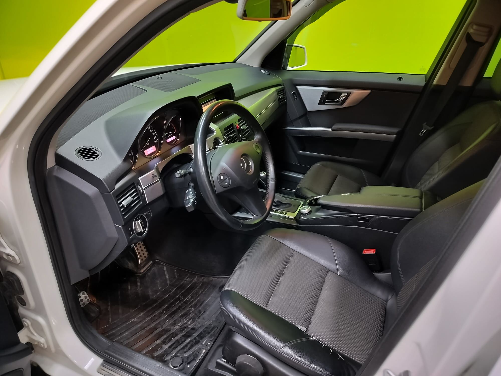 Mercedes-Benz GLK 2011