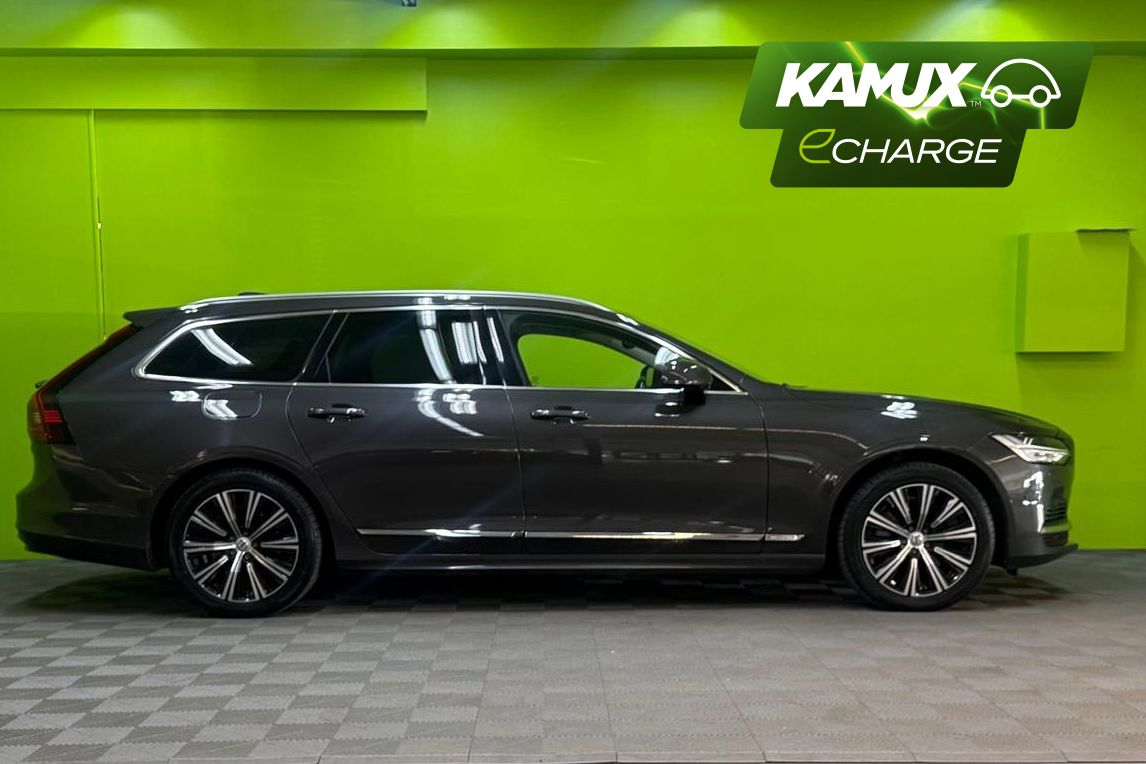 Volvo V90 2022