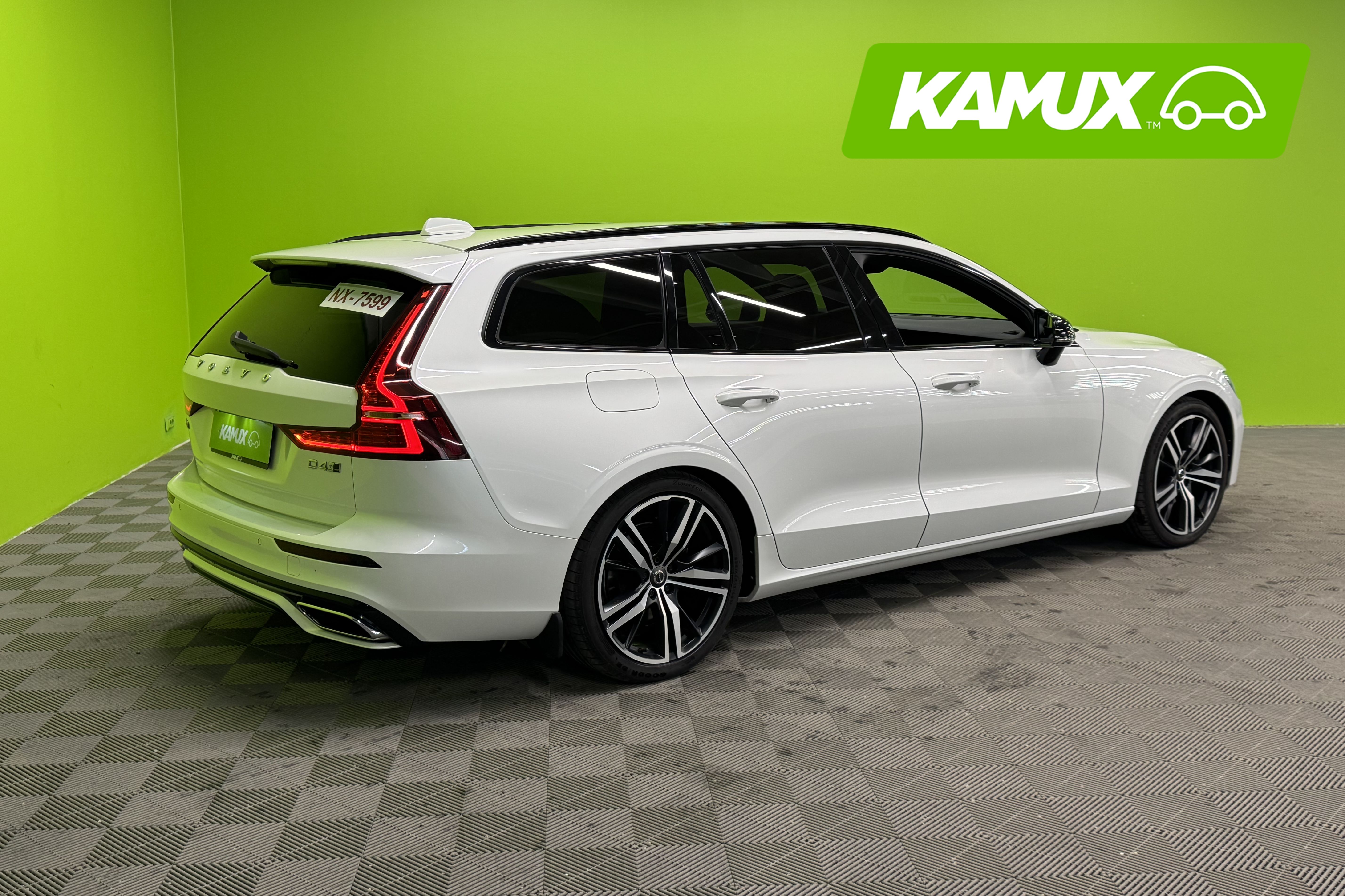 Volvo V60 2019