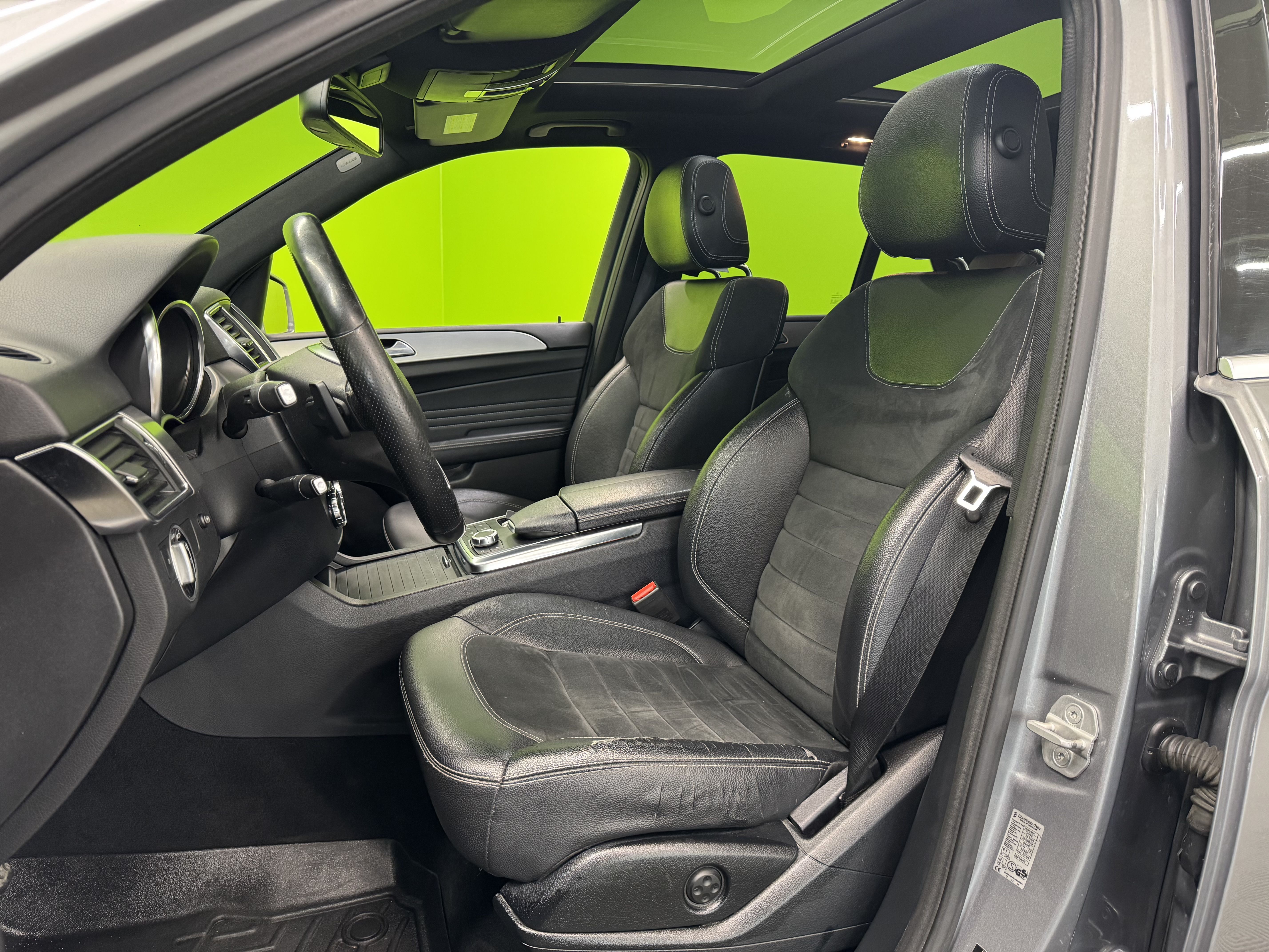 Mercedes-Benz ML 2012
