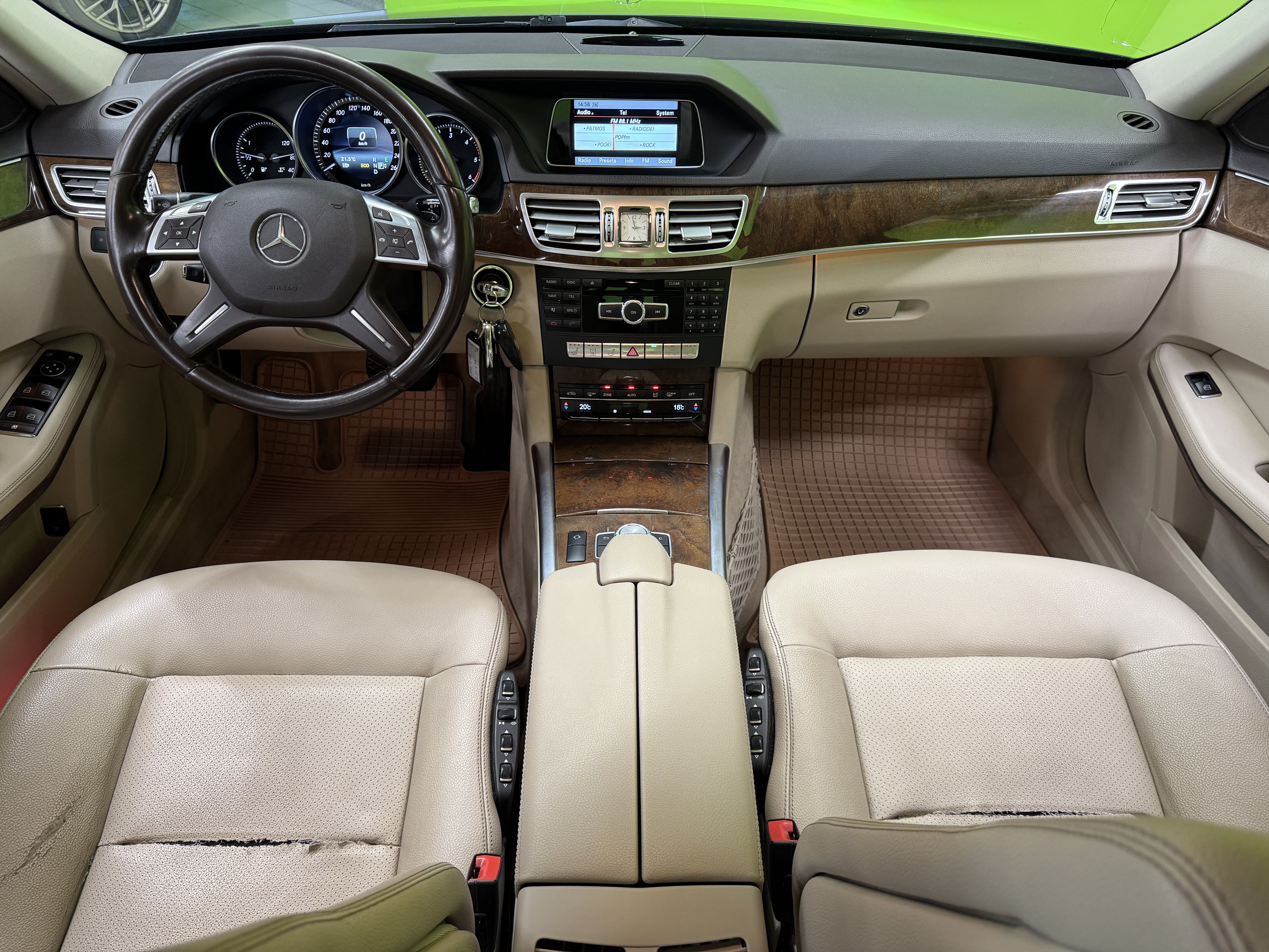 Mercedes-Benz E 2014